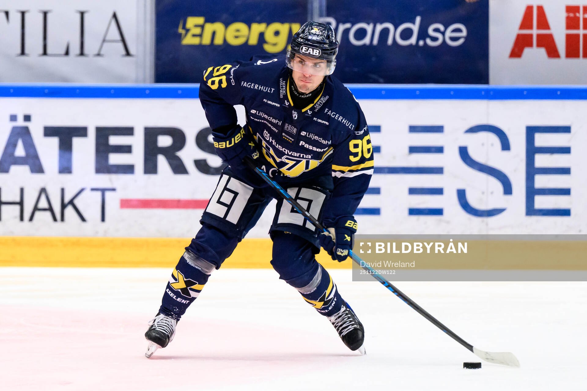 HV71s Nikola Pasic