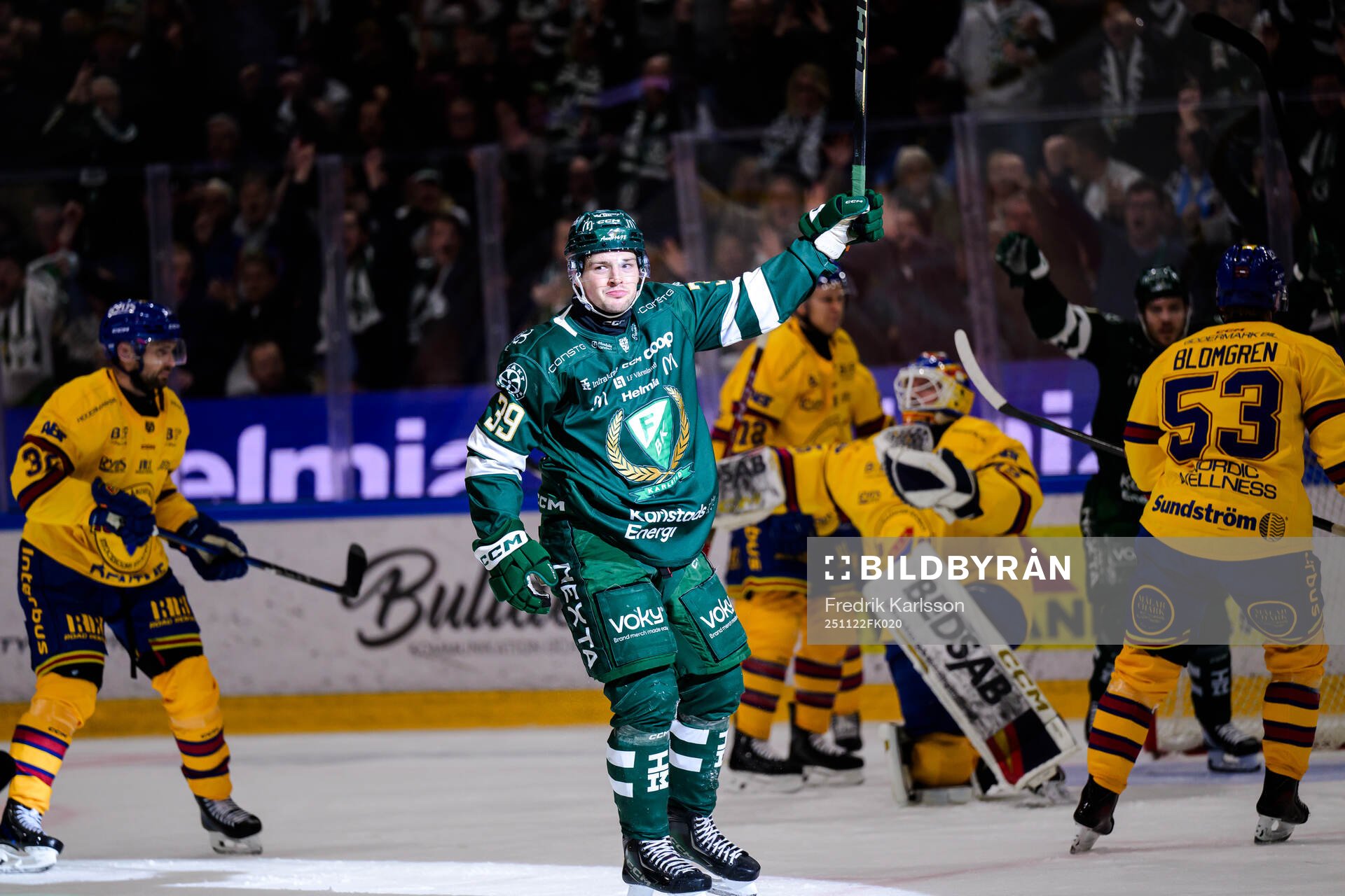 Färjestads Luke Philp jublar