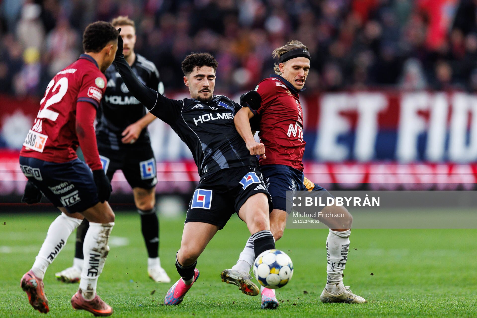 IFK Norrköpings Ismet Lushaku och Örgrytes Charlie