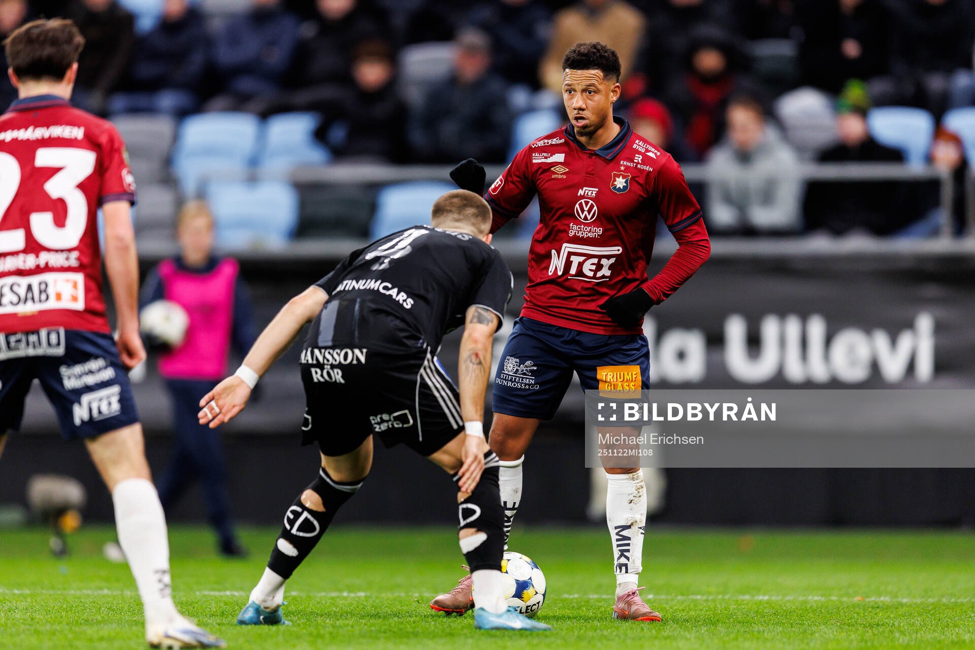 IFK Norrköpings Amadeus Sögaard och Örgrytes Tobias Sana
