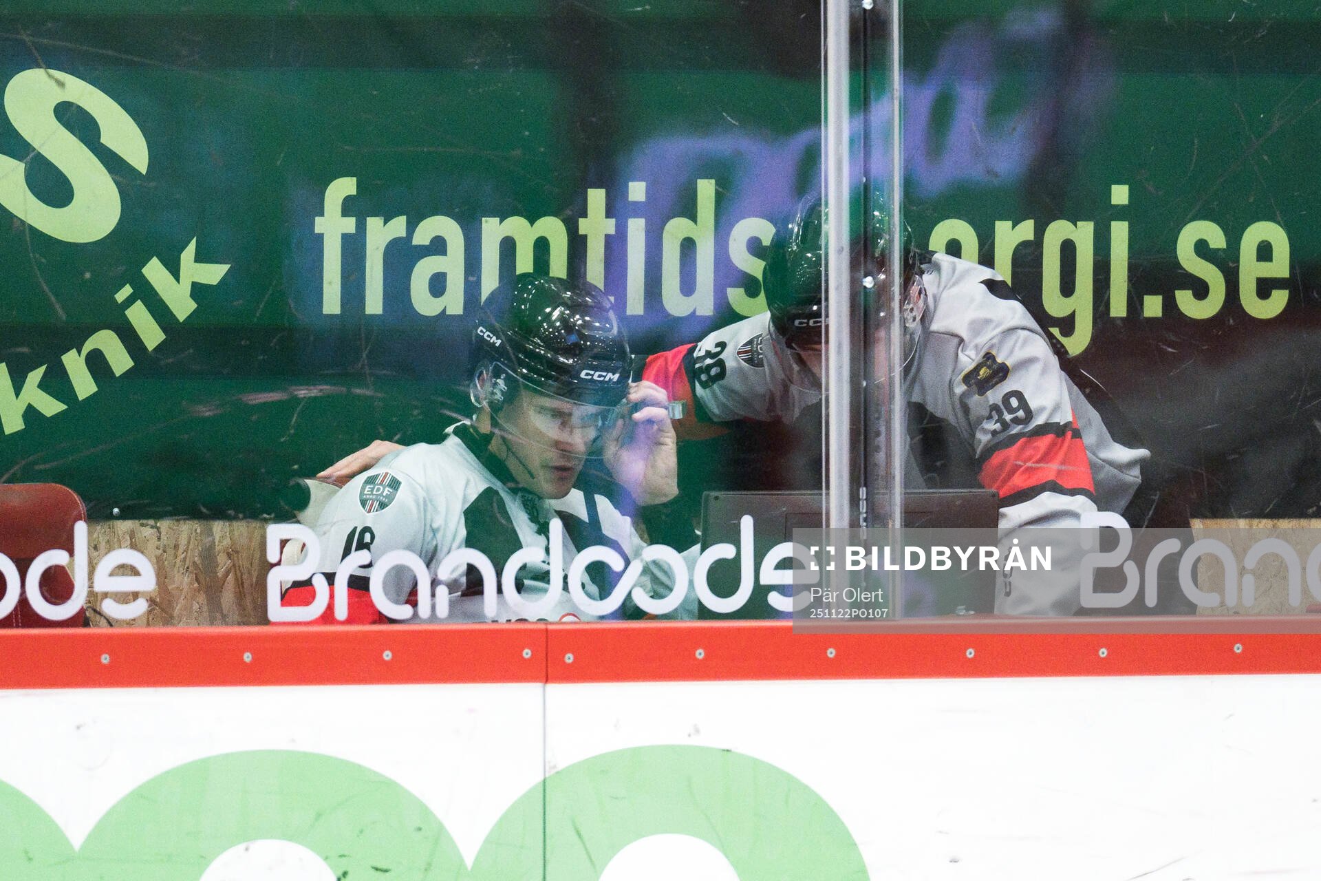 Domare Mattias Enroth och Domare Carl Von Sivers
