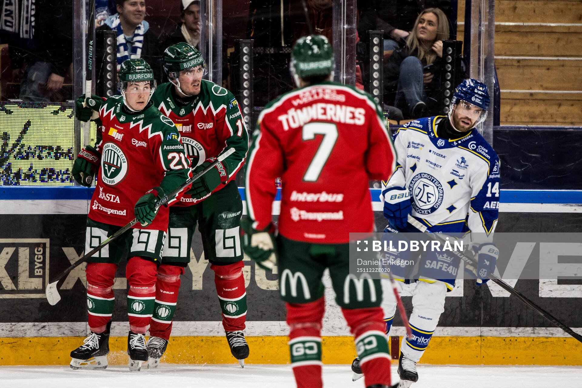 Frölundas Max Lindholm jublar