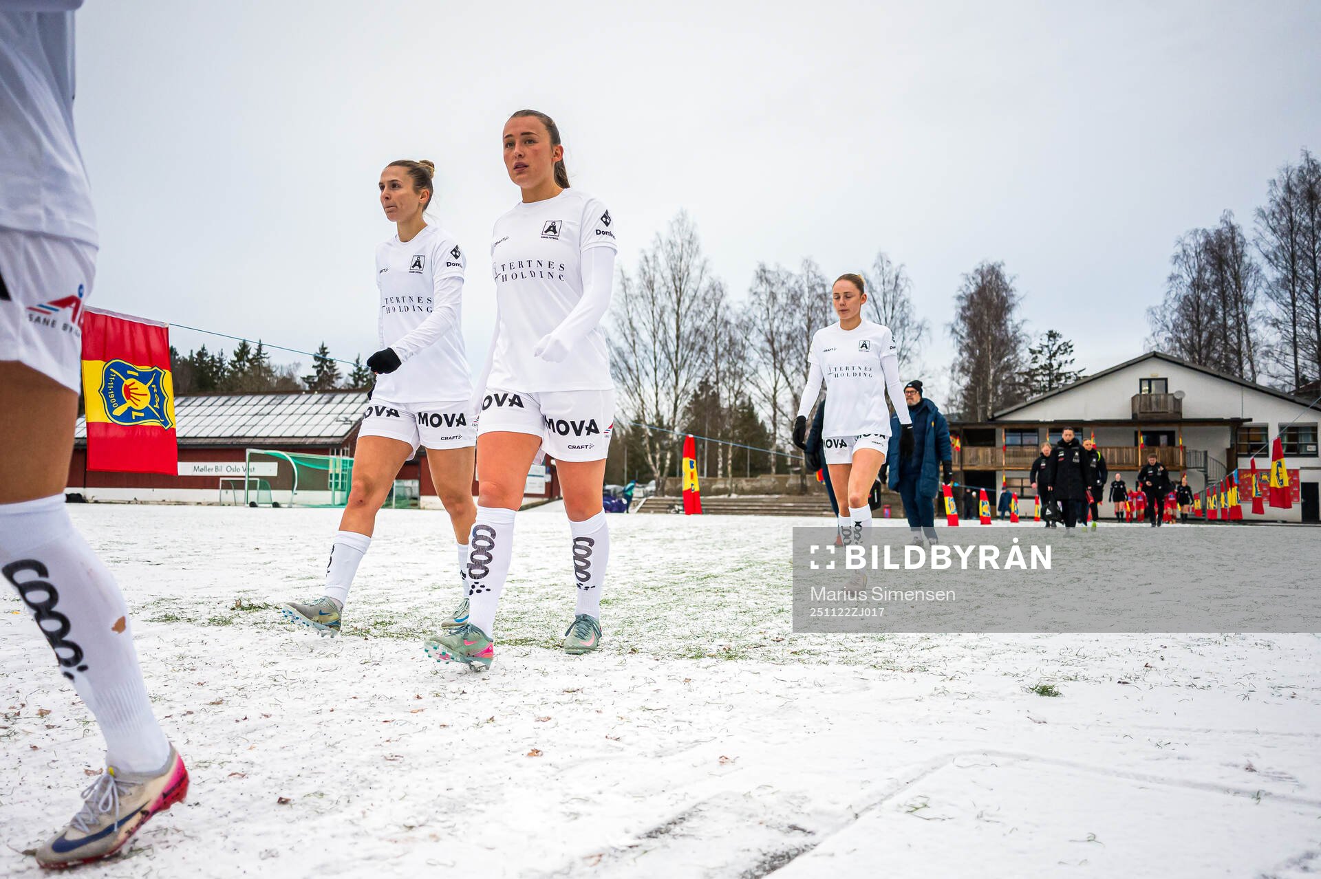 Marina Heggernes Jensen and Madeleine Veivåg of Åsane