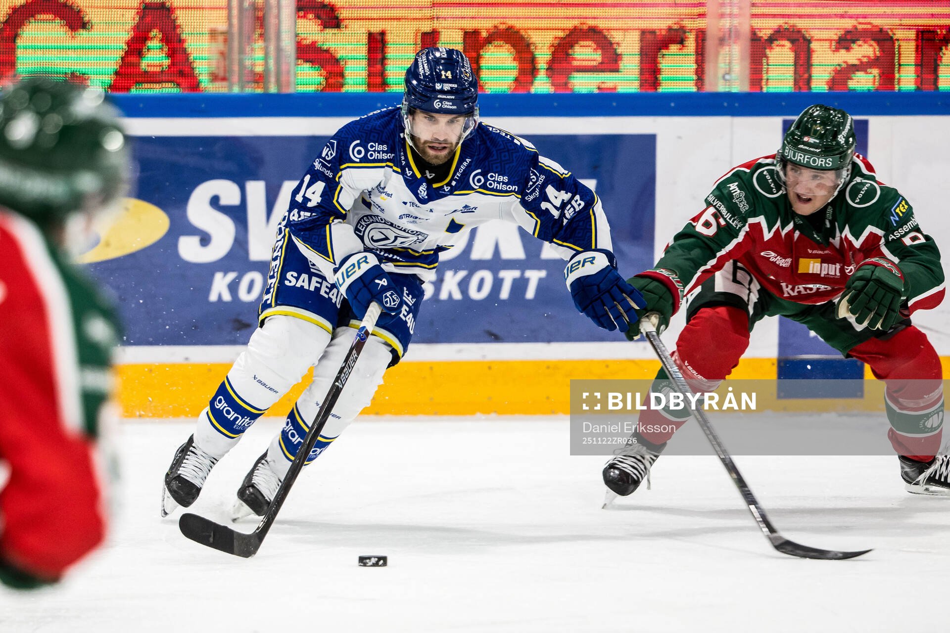 Leksands Oskar Lang och Frölundas Filip Hasa