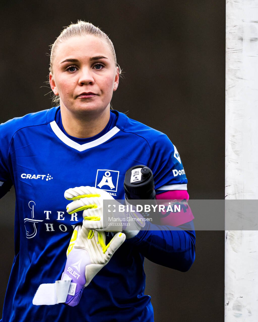 Goalkeeper Hanne Larsen of Åsane