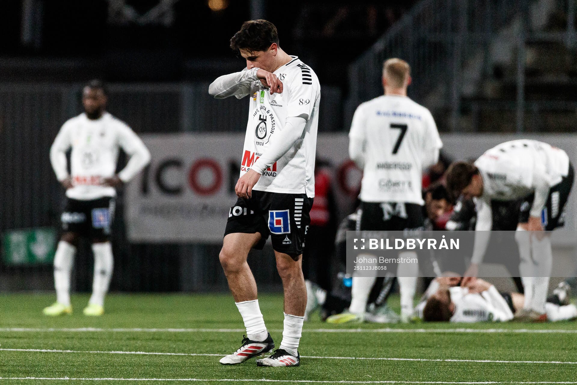 Örebros Antonio Yakoub deppar