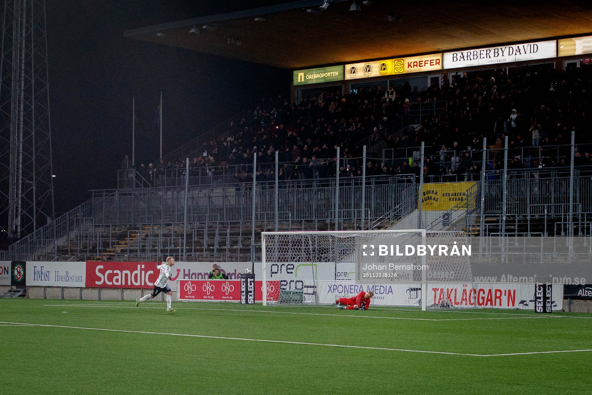 Örebros Erik Andersson sätter