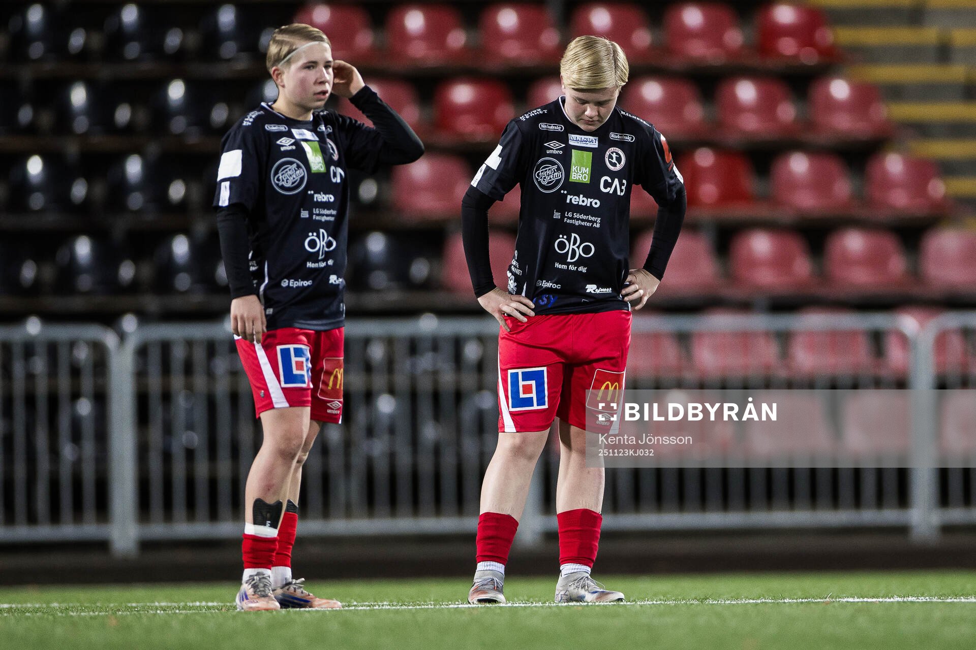 KIF Örebros Emilia Jägestedt Widstrand och Lilly