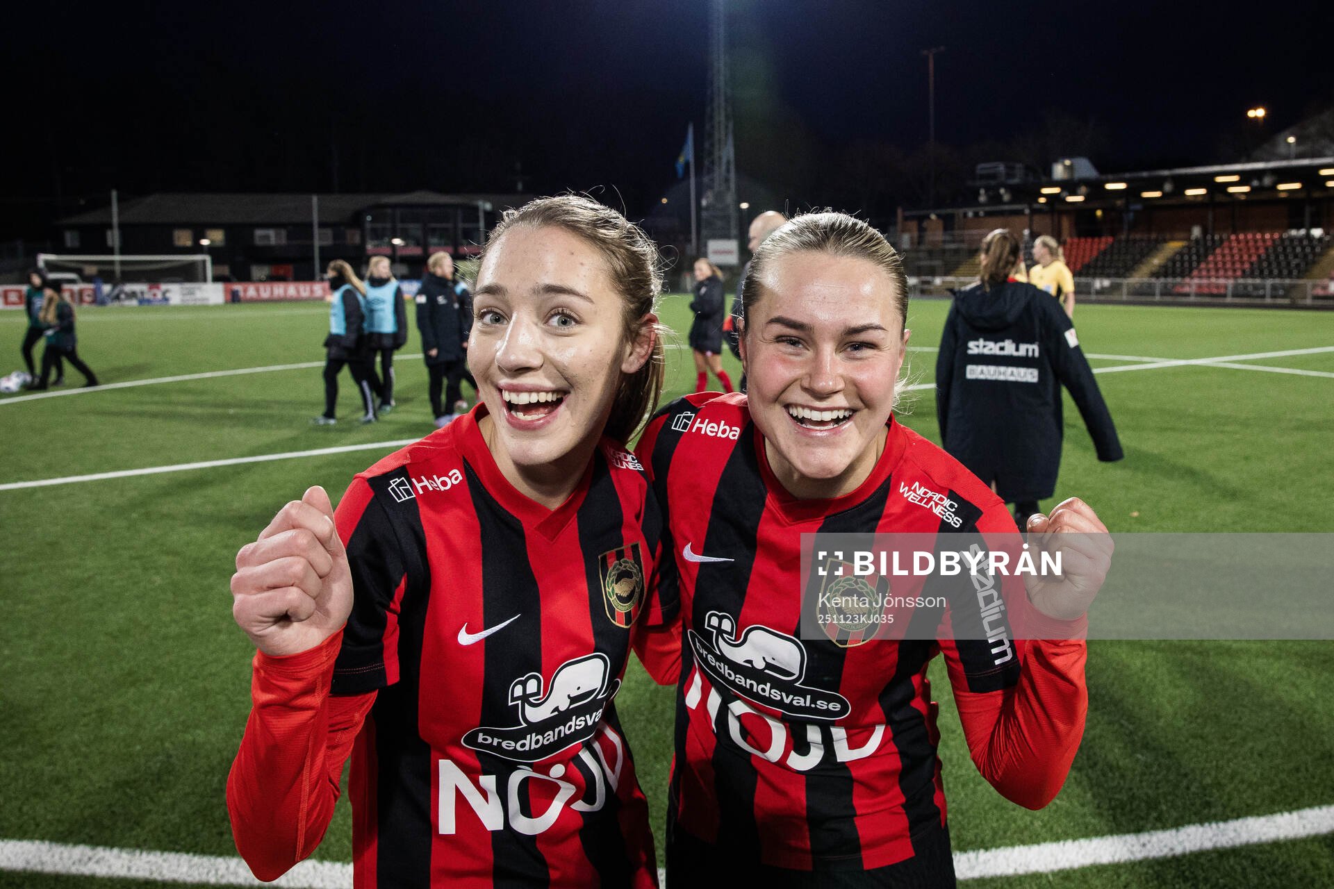 Brommapojkarnas Augusta Priks, Johanna Svedberg jublar