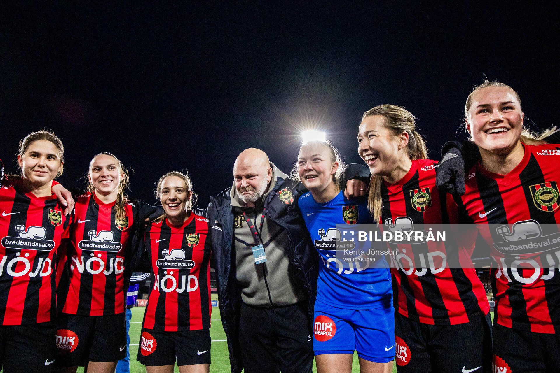 Brommapojkarnas sportchef Staffan Jacobsson (m) med Julia