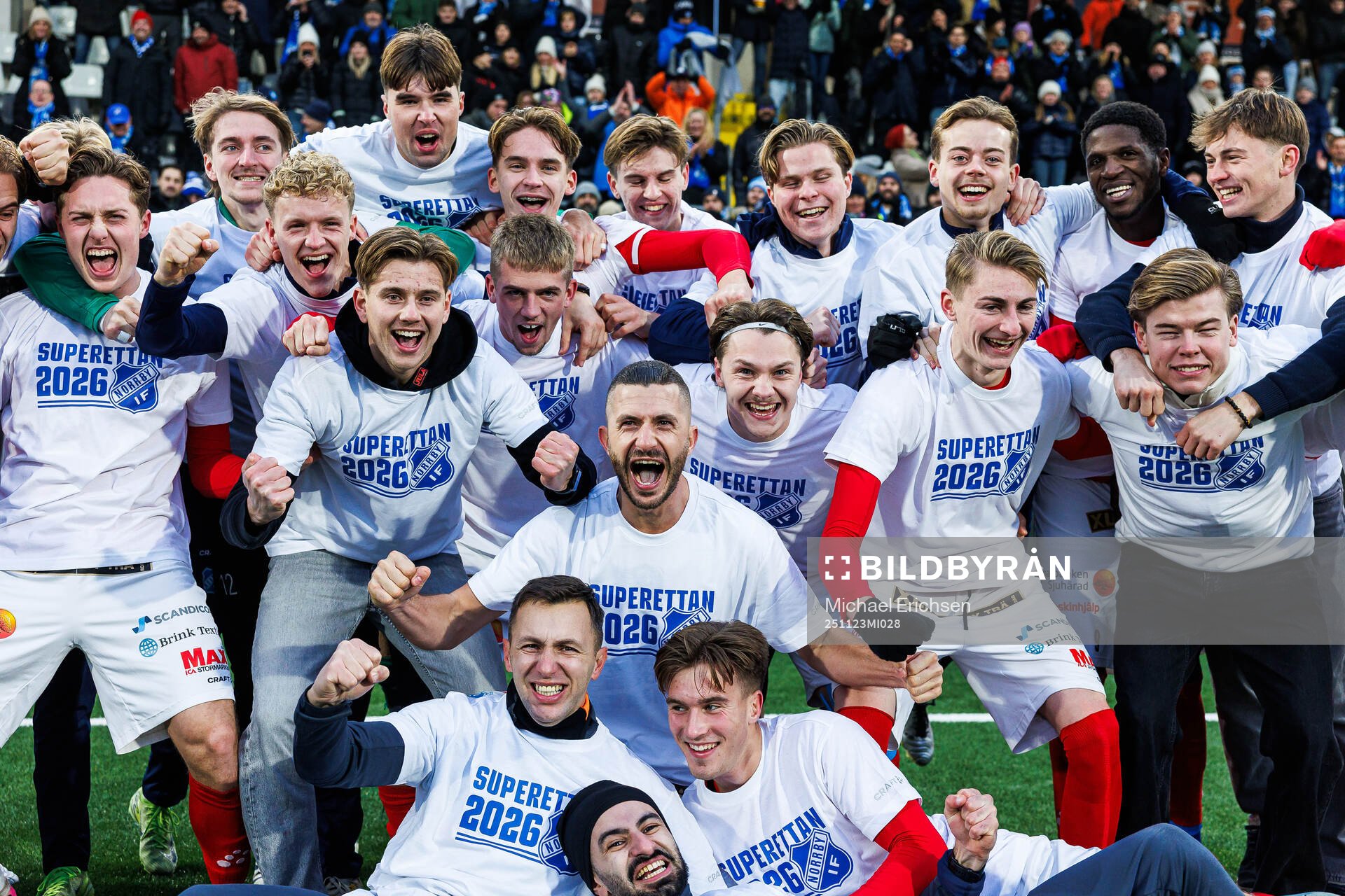 Norrbys spelare jublar