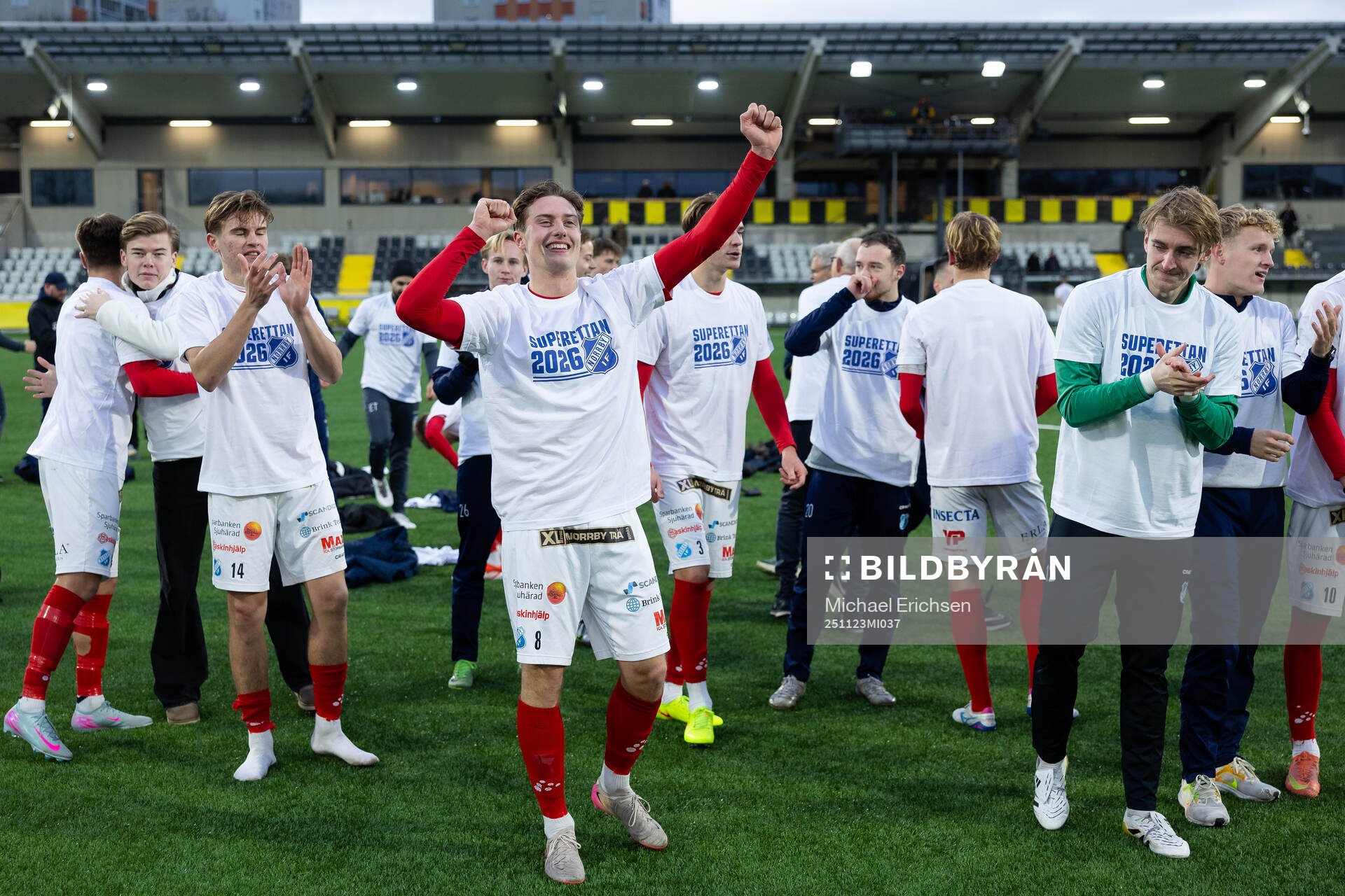 Norrbys spelare jublar