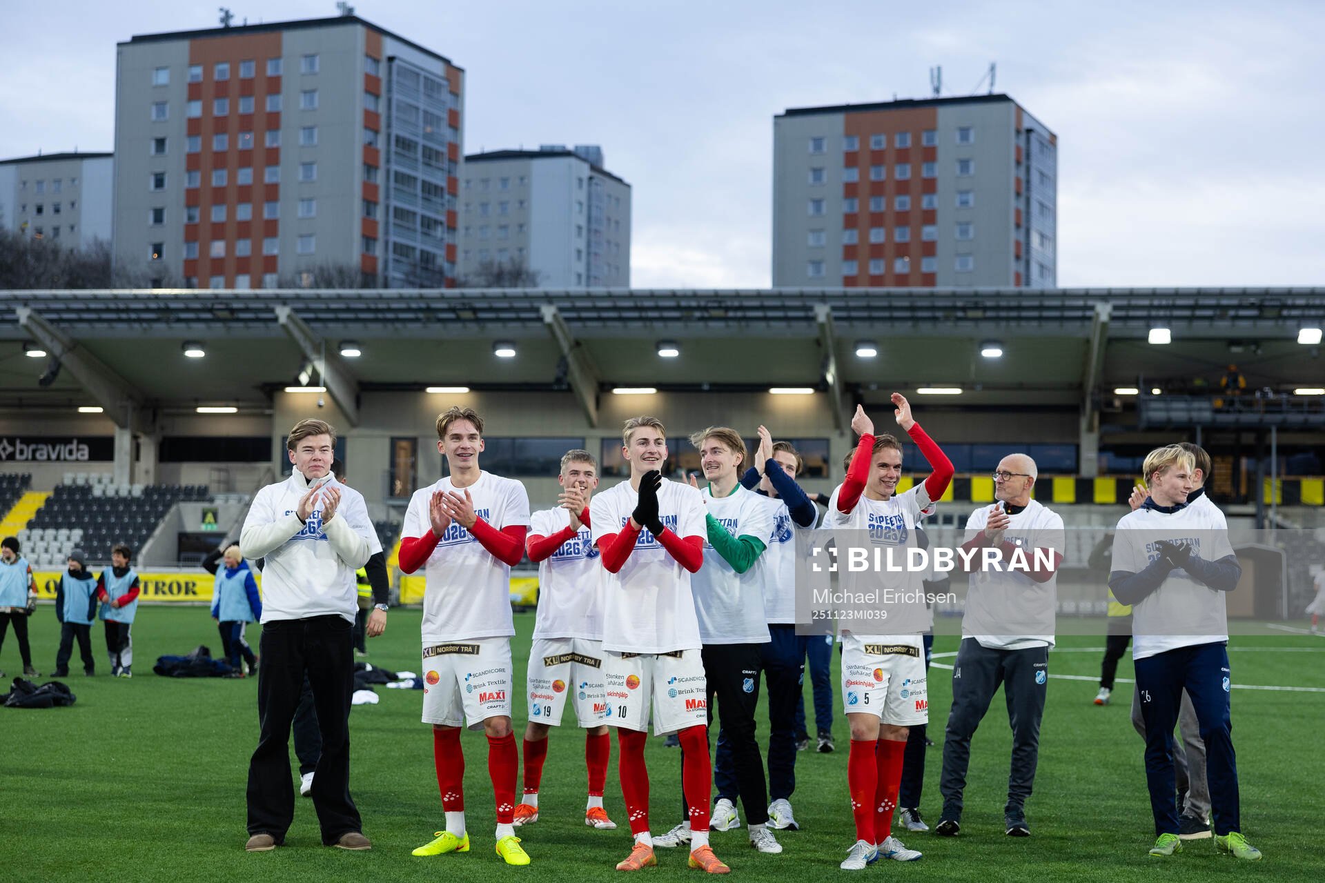 Norrbys spelare jublar