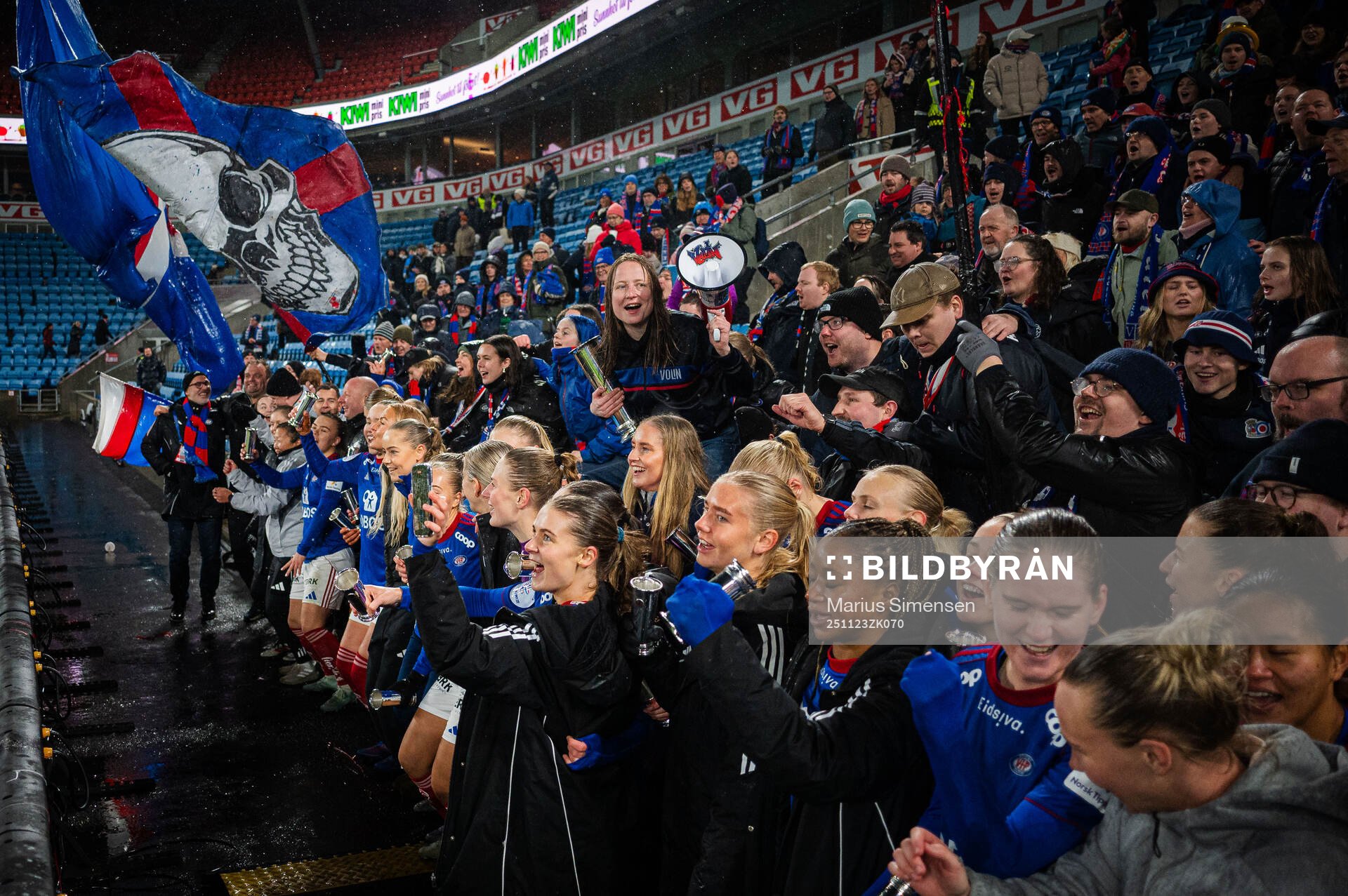 Players of Vålerenga celebrates