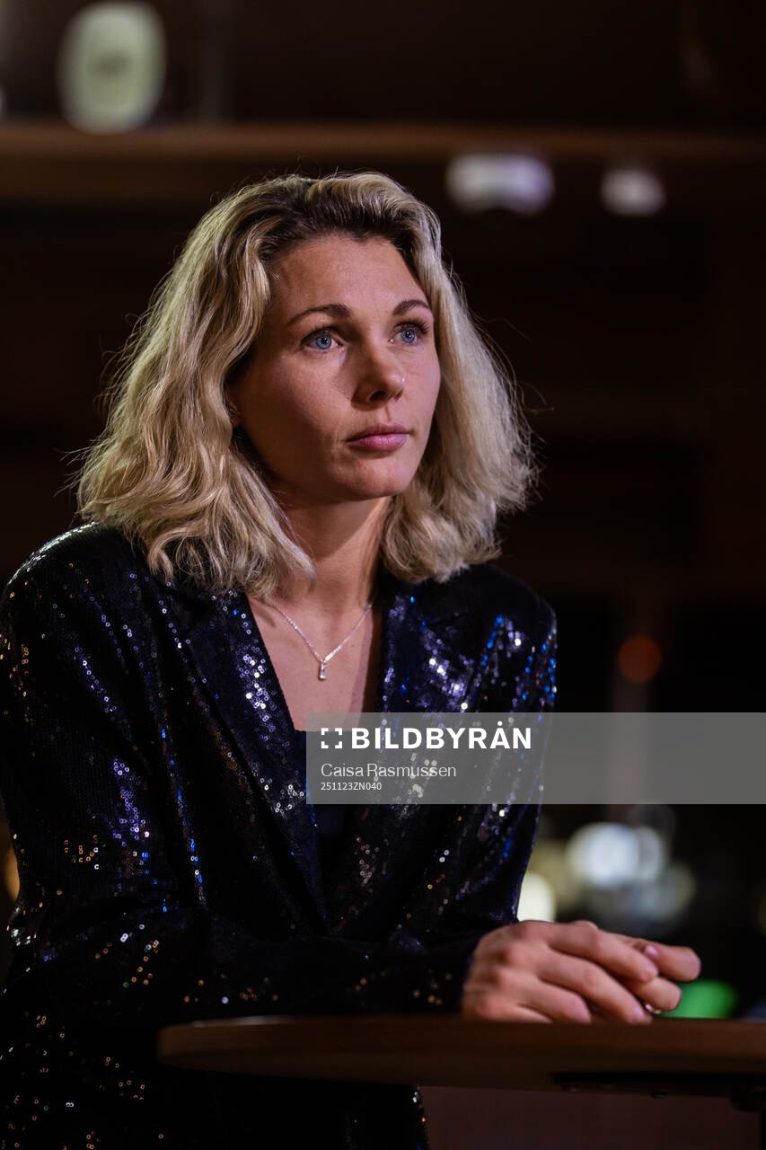 Jennifer Falk, Häcken, tilldelas priset för årets