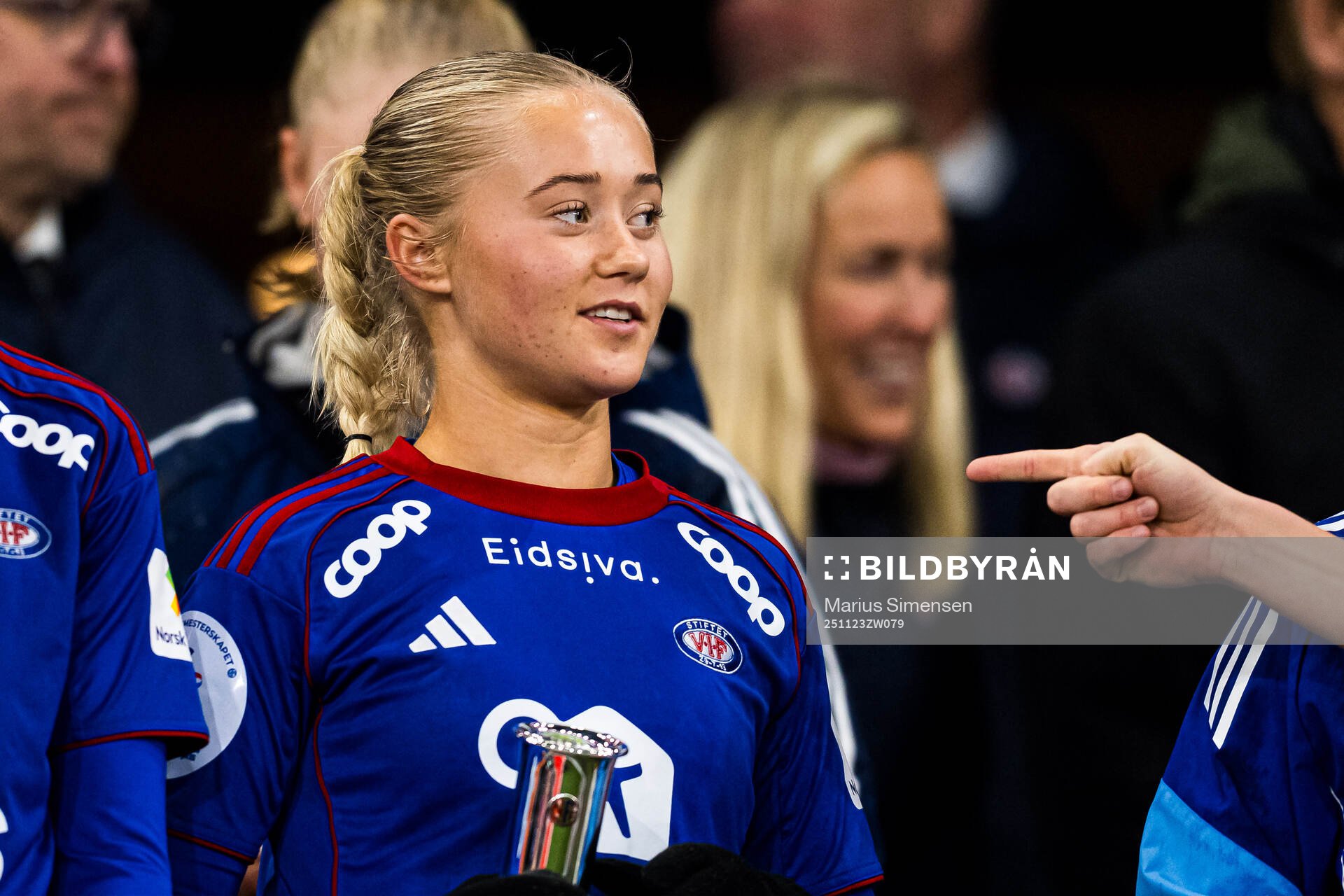Tomine Enger of Vålerenga celebrates