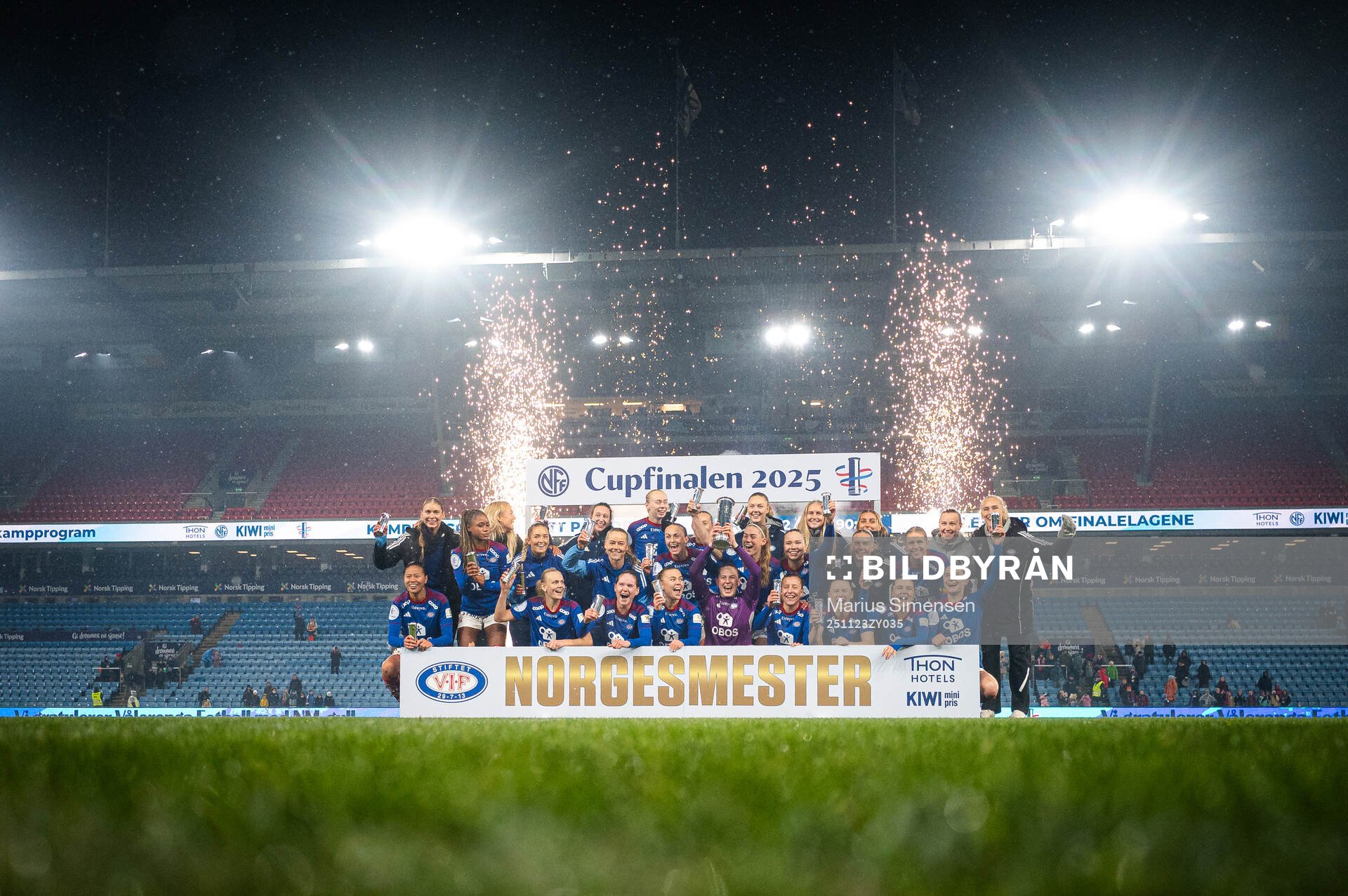 Players of Vålerenga celebrates with the trophy