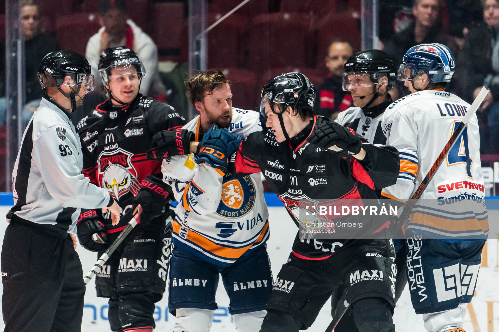 Växjös Brian Cooper och Malmö Redhawks Martin Schreiber