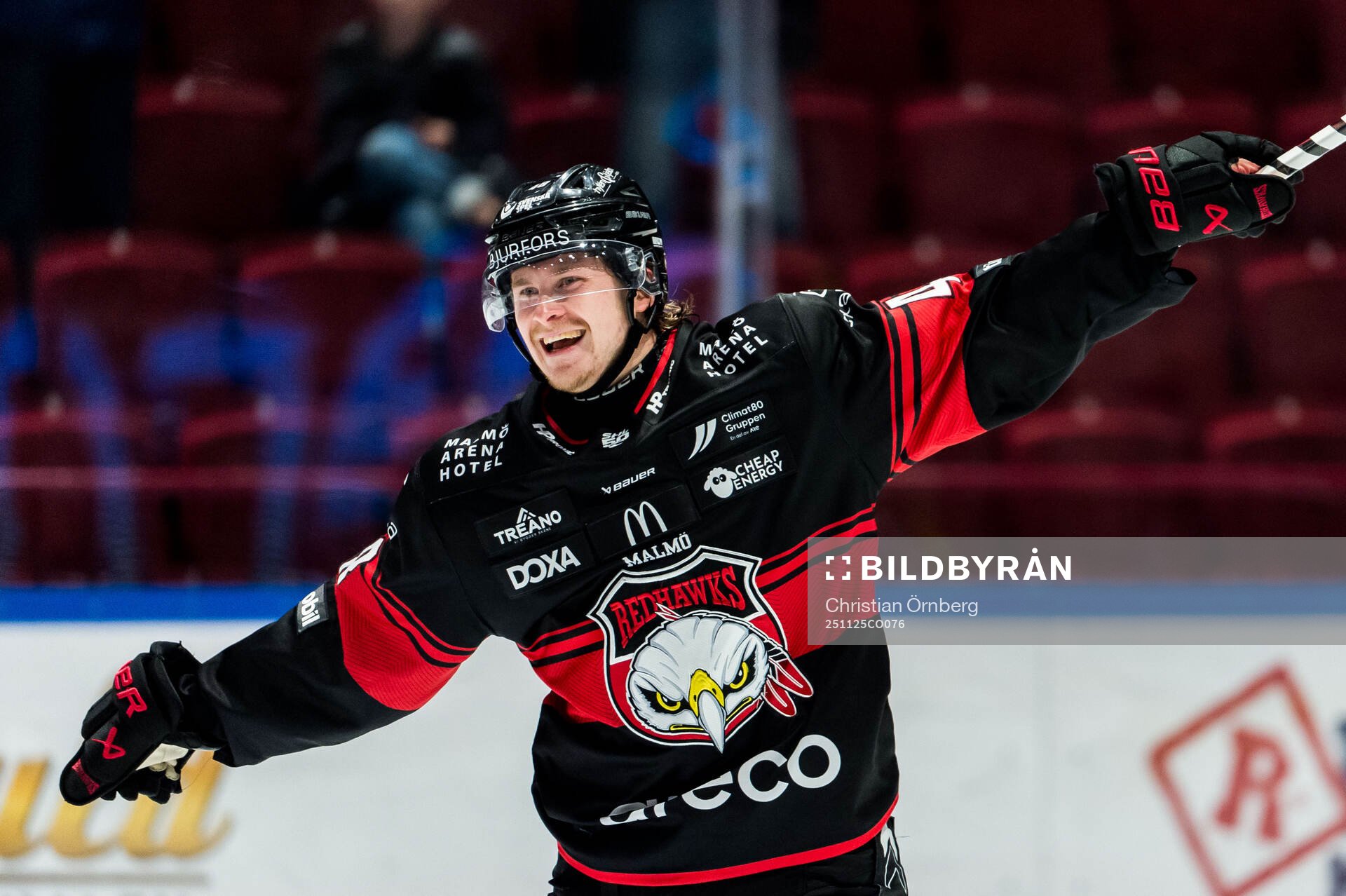 Malmö Redhawks Lauri Pajuniemi jublar