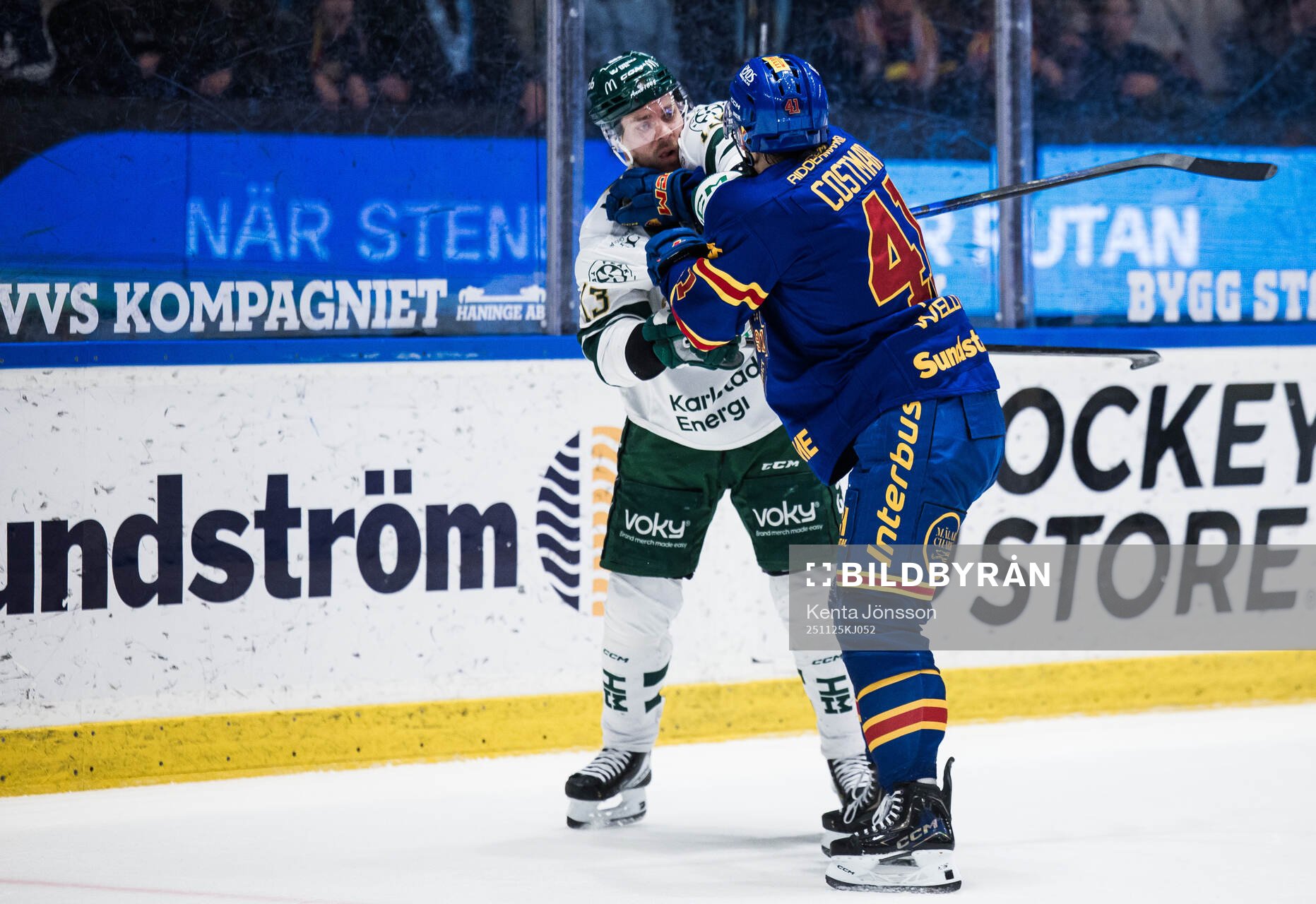 Färjestads Joel Kellman och Djurgårdens Arvid Costmar
