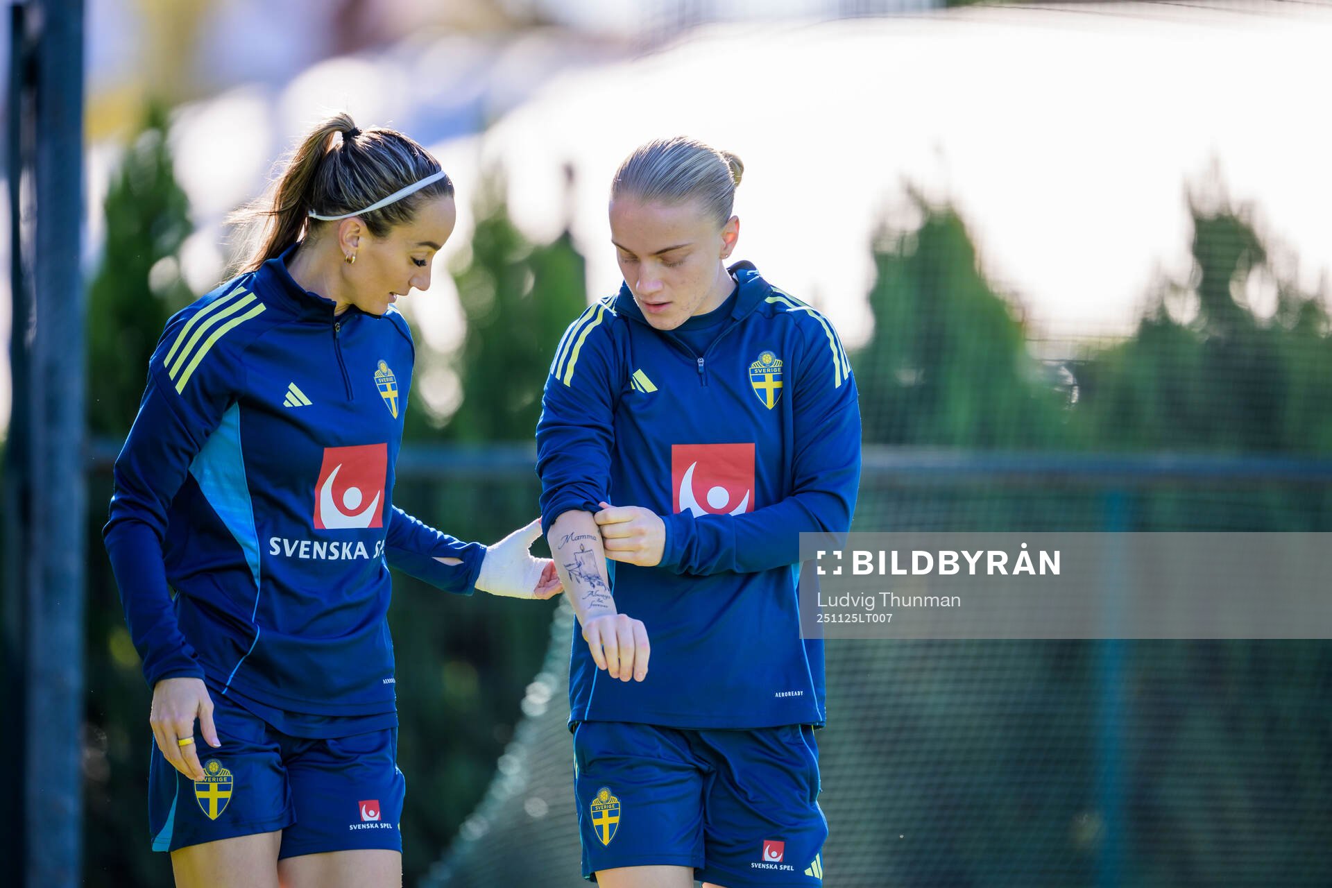 Kosovare Asllani and Anna Sandberg of the women's national