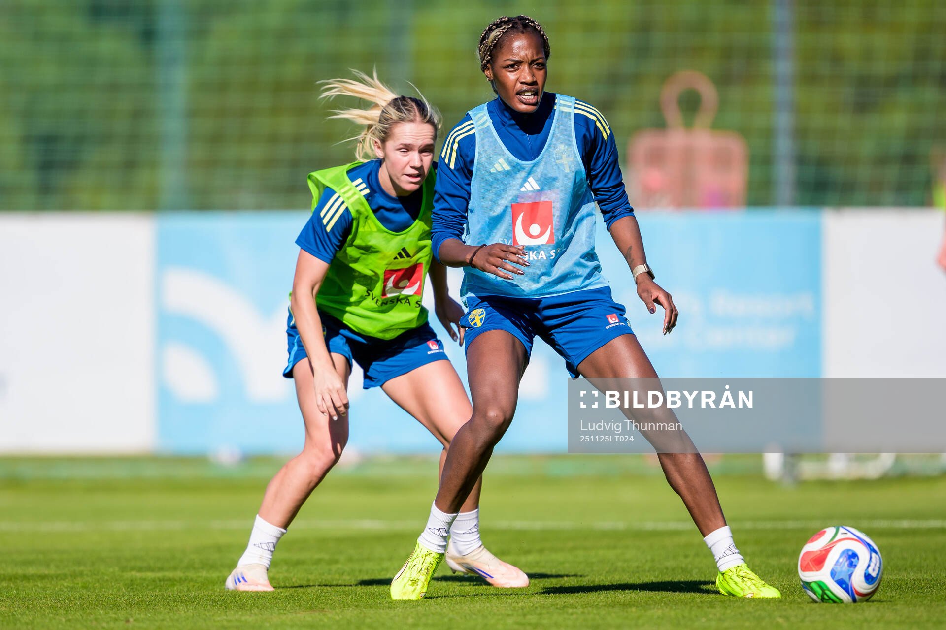 Hanna Lundkvist and Evelyn Ijeh of the women's national