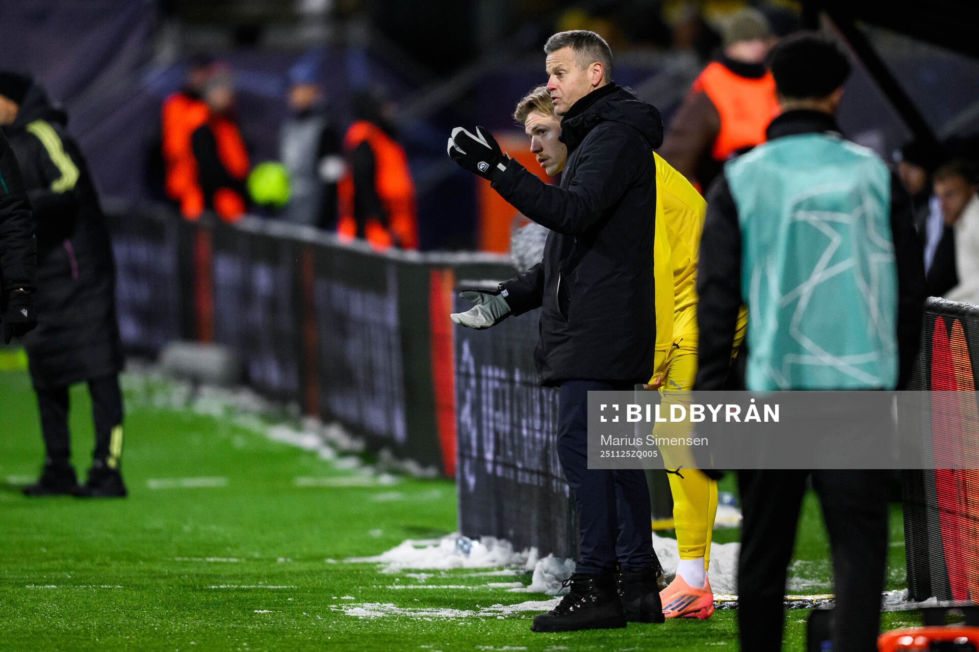 Head coach Kjetil Knutsen of Bodø/Glimt and Jens Petter