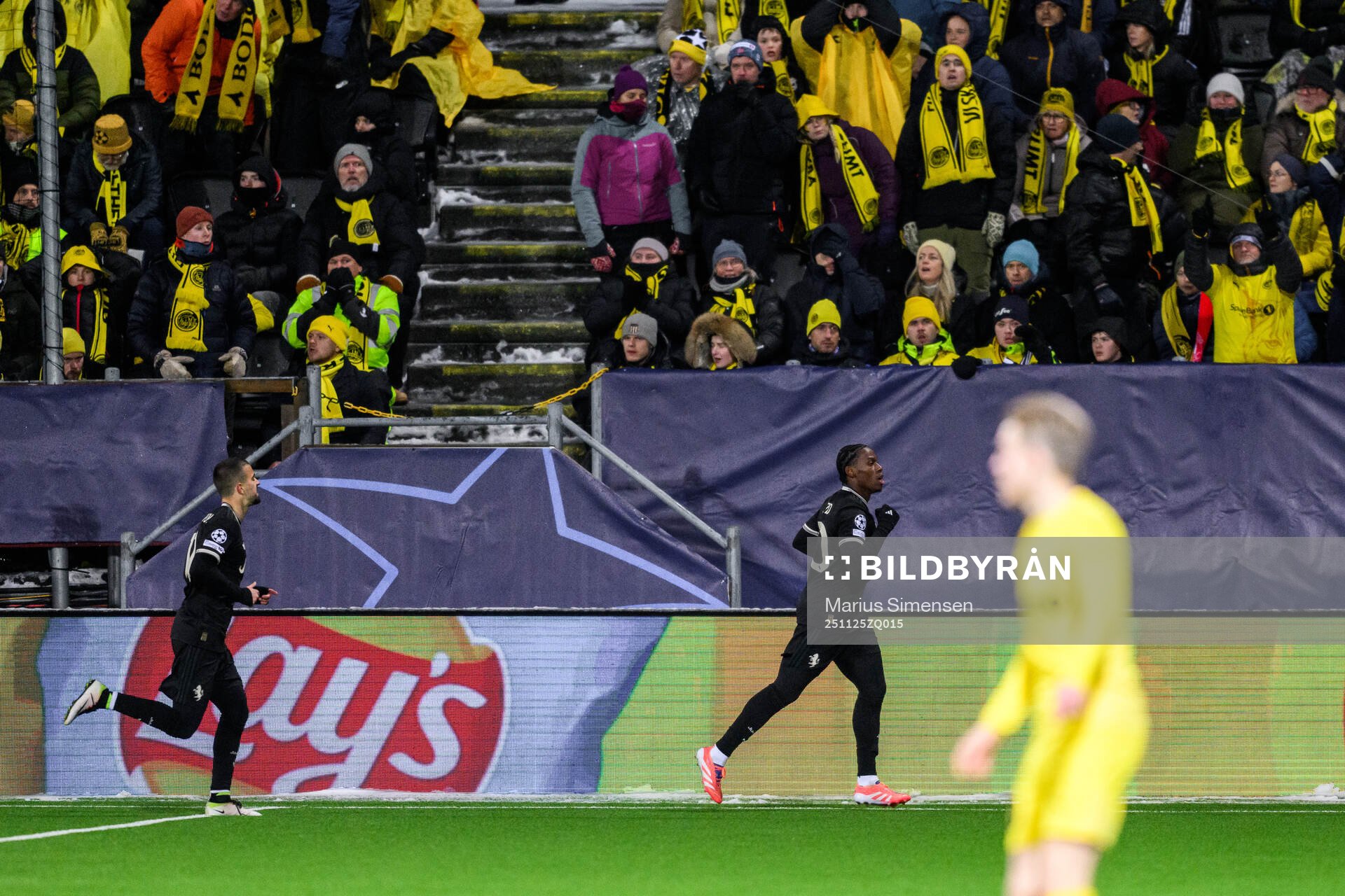 Jonathan David of Juventus celebrates