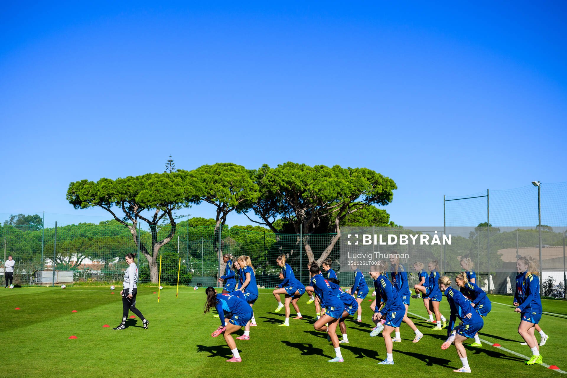 Players of the women's national football team of Sweden