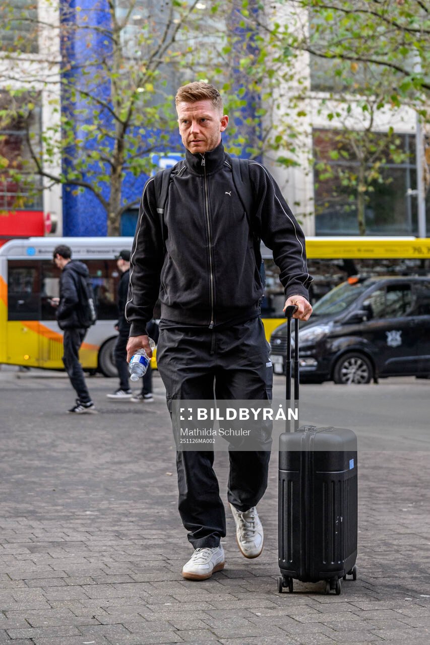 Anders Christiansen of Malmö FF arrives at the hotel