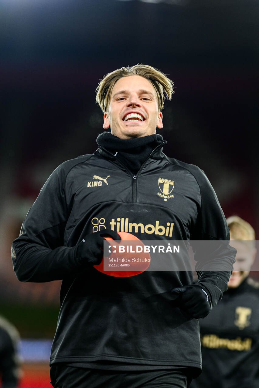 Jens Stryger Larsen