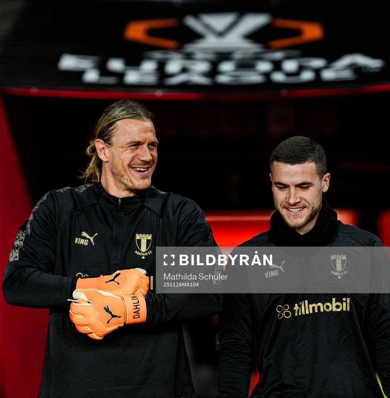 Goalkeeper Johan Dahlin and Gabriel Busanello