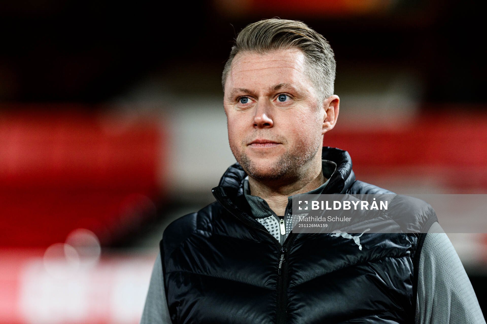 Physiotherapist Jesper Robertsson of Malmö FF