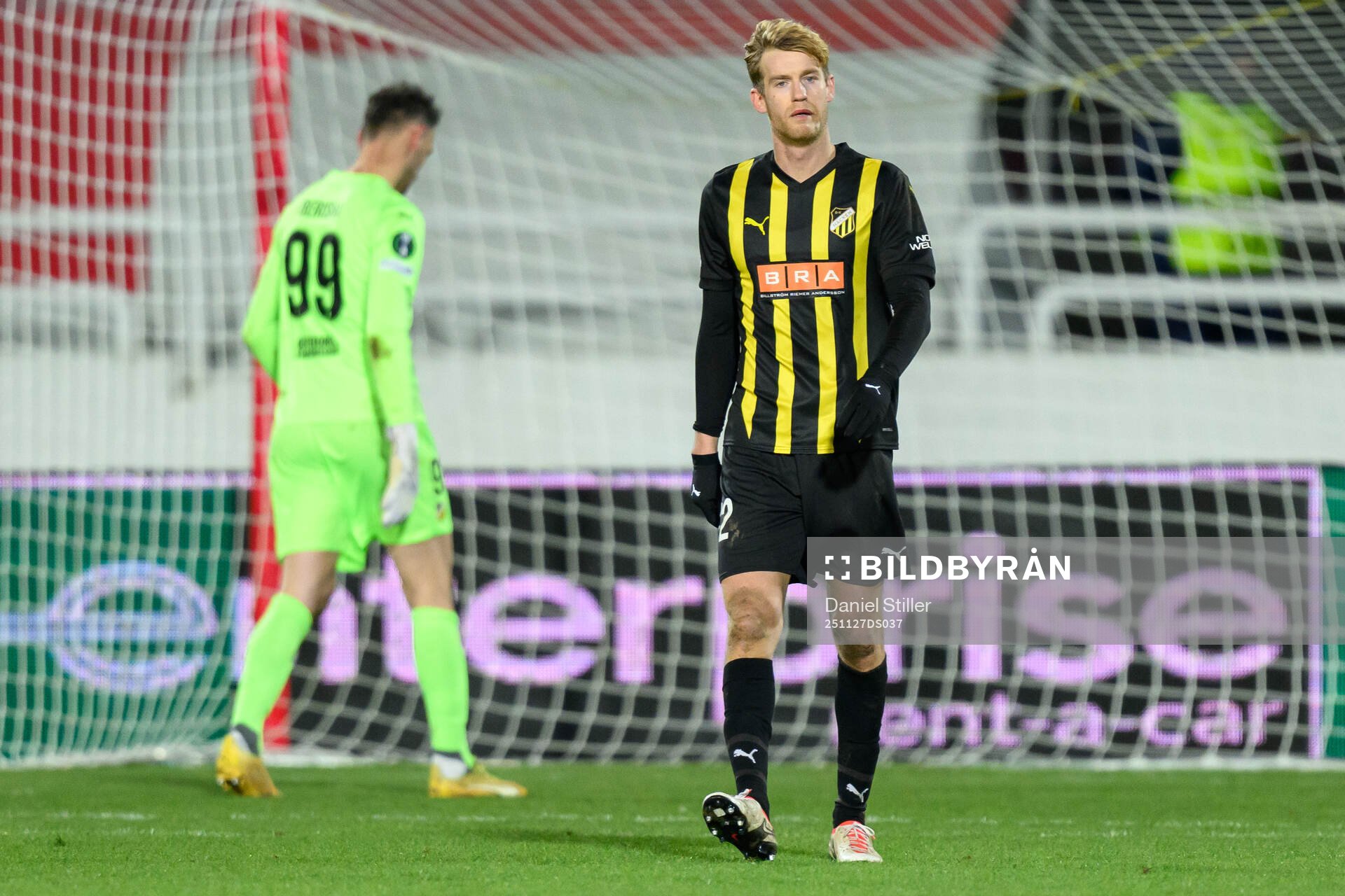 Filip Helander of Häcken looks dejected
