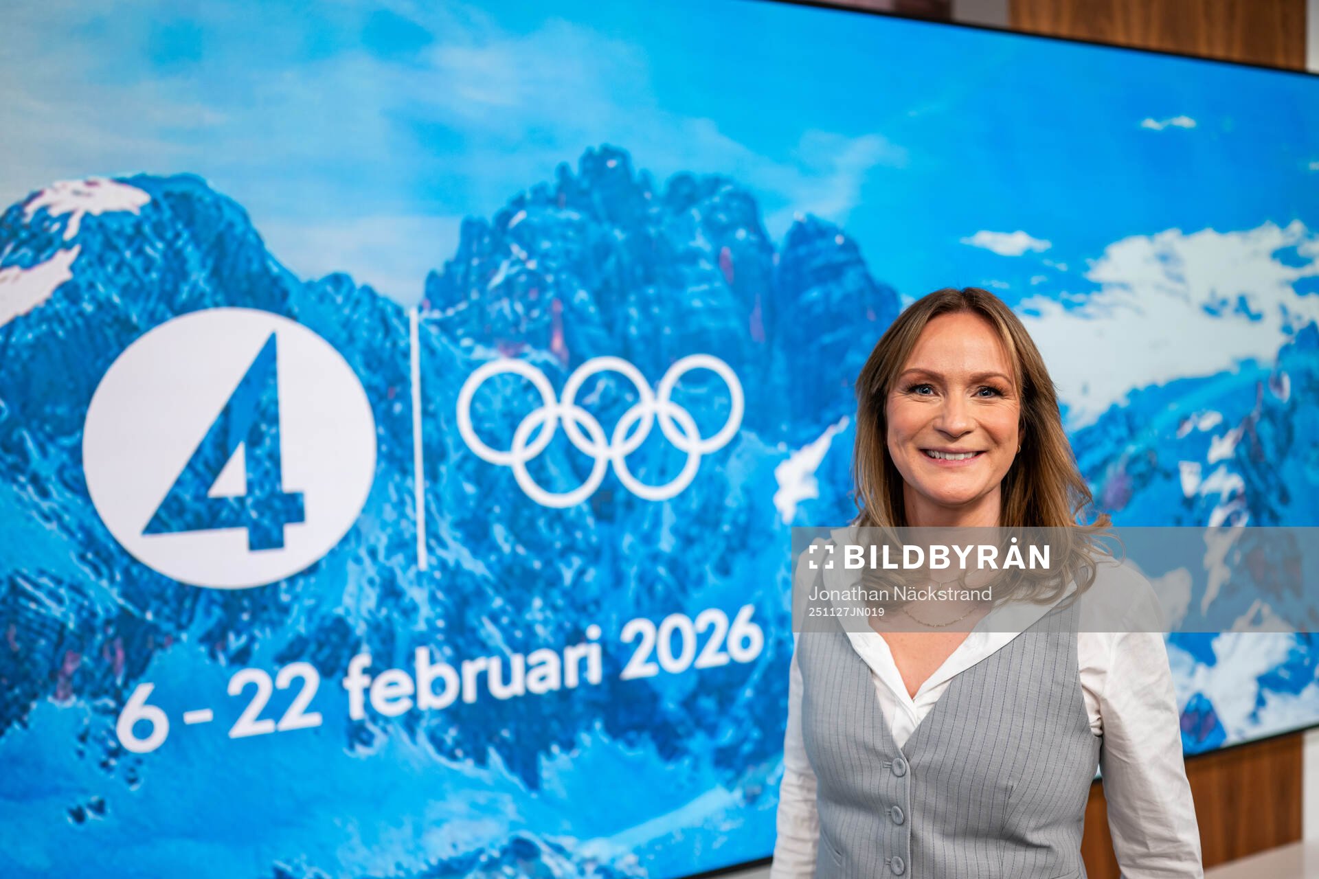 s programledare Lena Sundqvist, ishockey