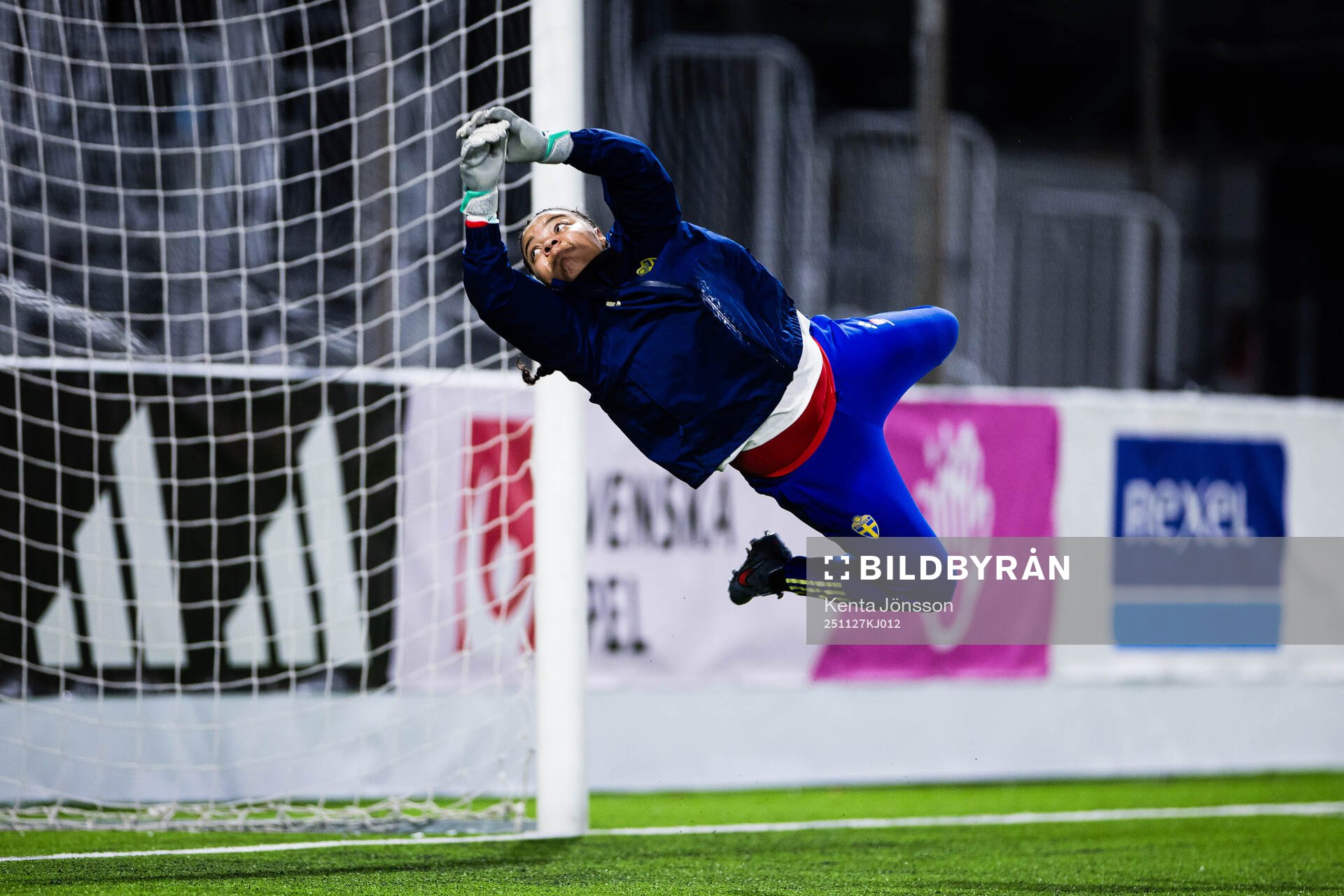 Goalkeeper Serina Iddrisu Backmark of Sweden  the under-23