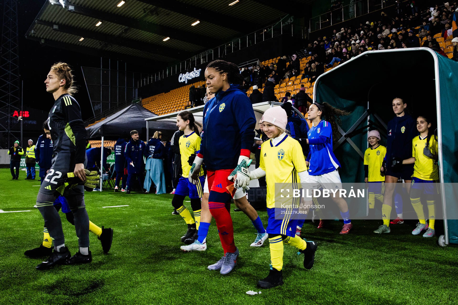 Goalkeeper Serina Iddrisu Backmark of Sweden