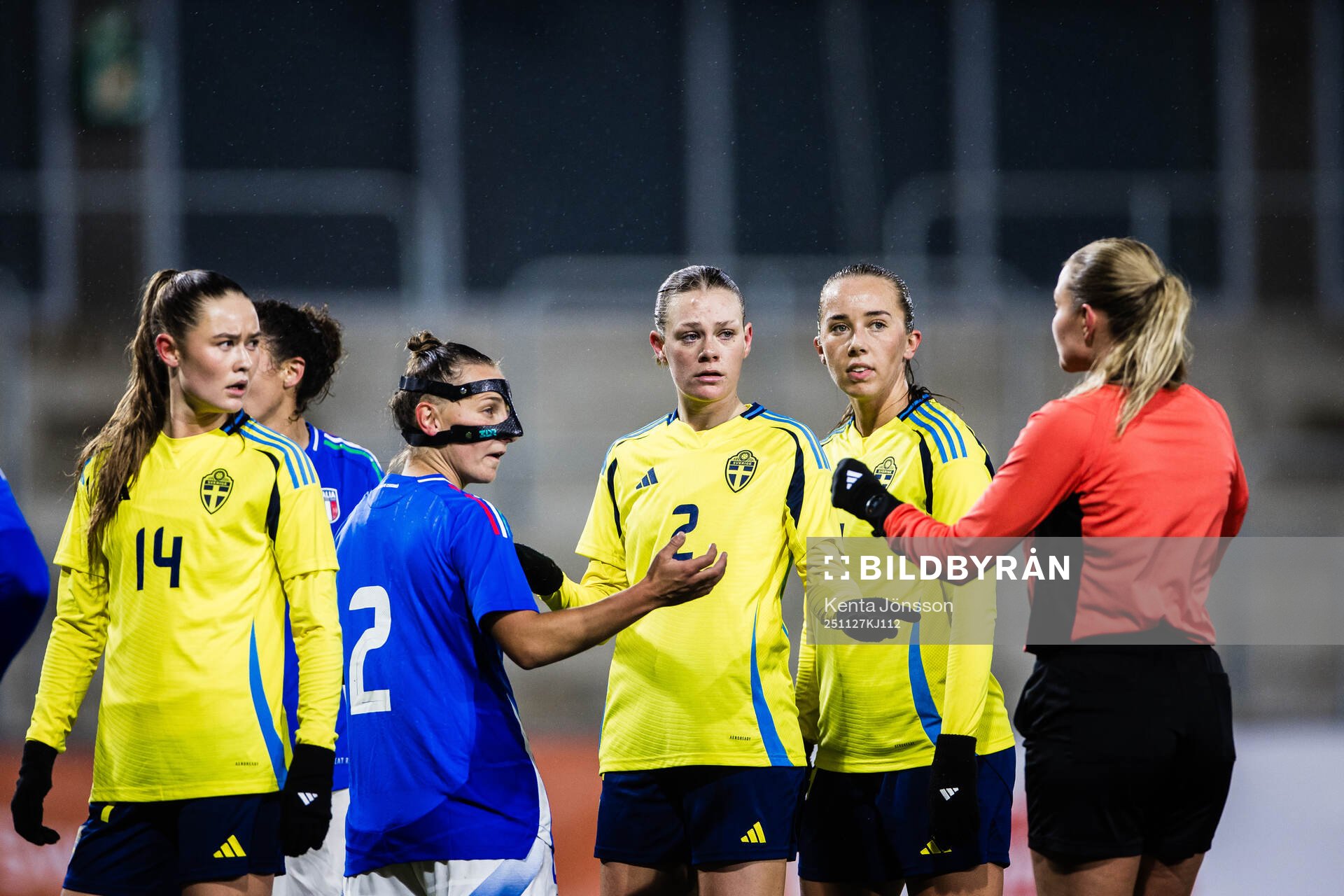 Svea Rehnberg, Sofia Reidy and Athinna Persson Lundgren of