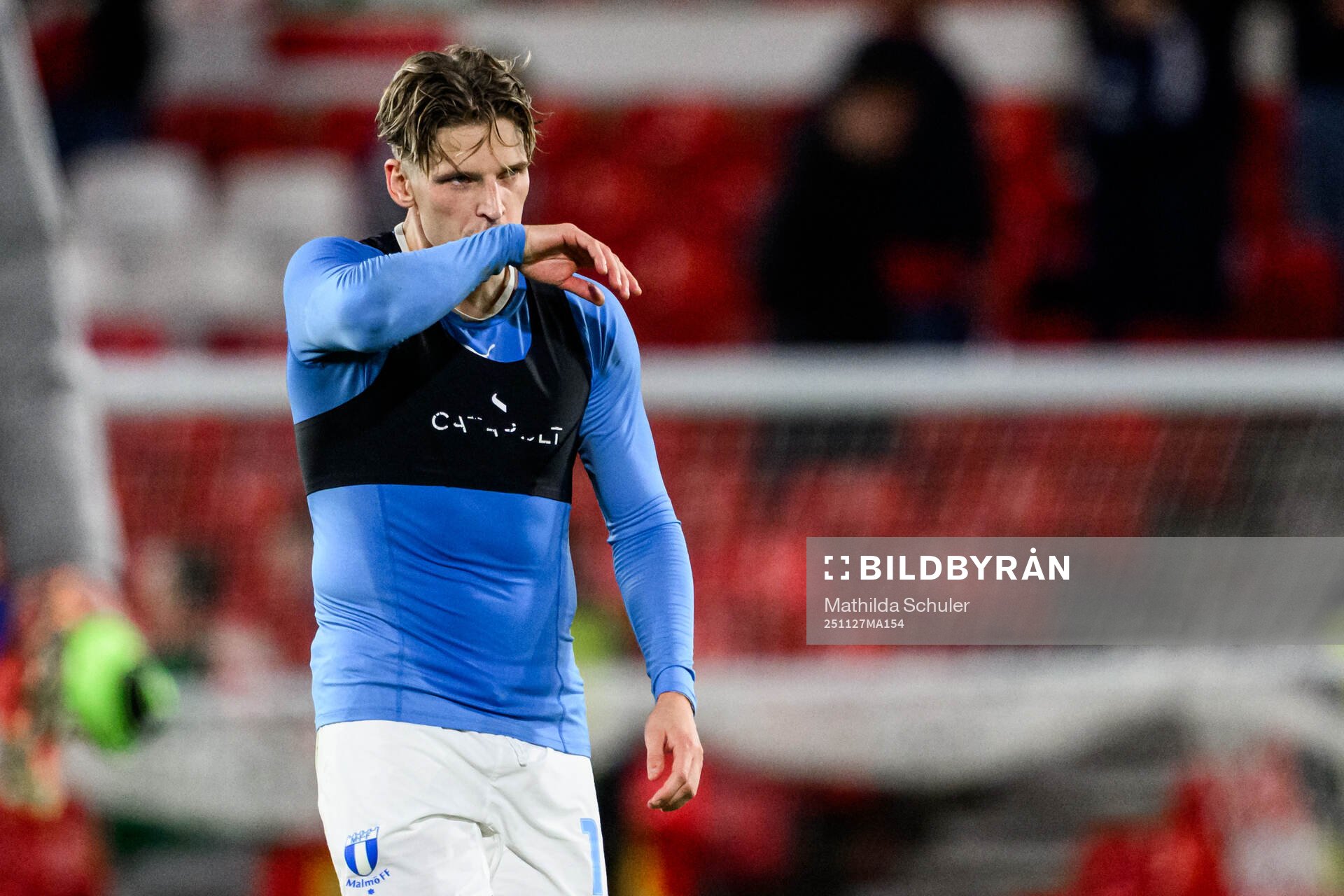 Jens Stryger Larsen of Malmö FF looks dejected