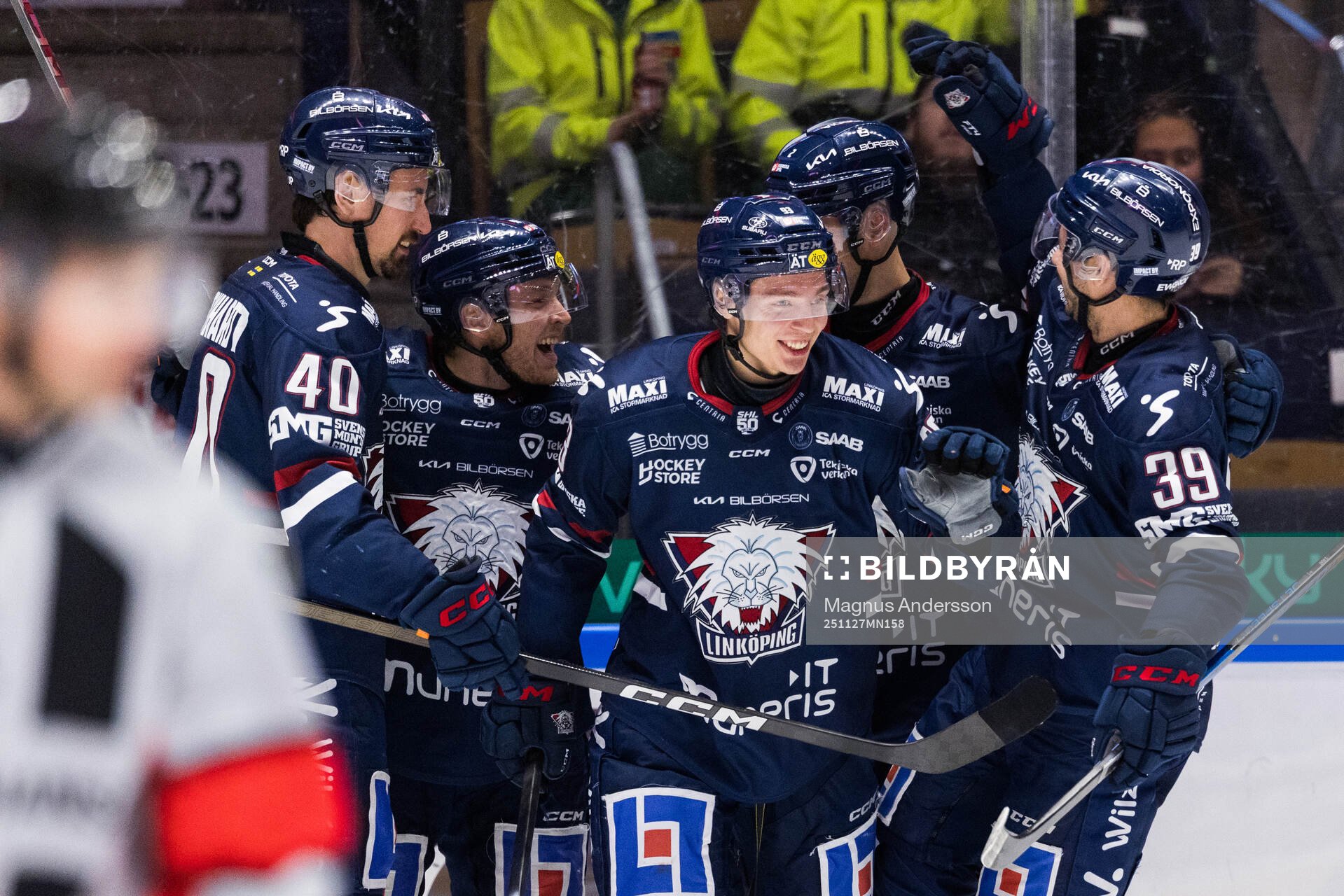 Linköpings Oliver Johansson jublar