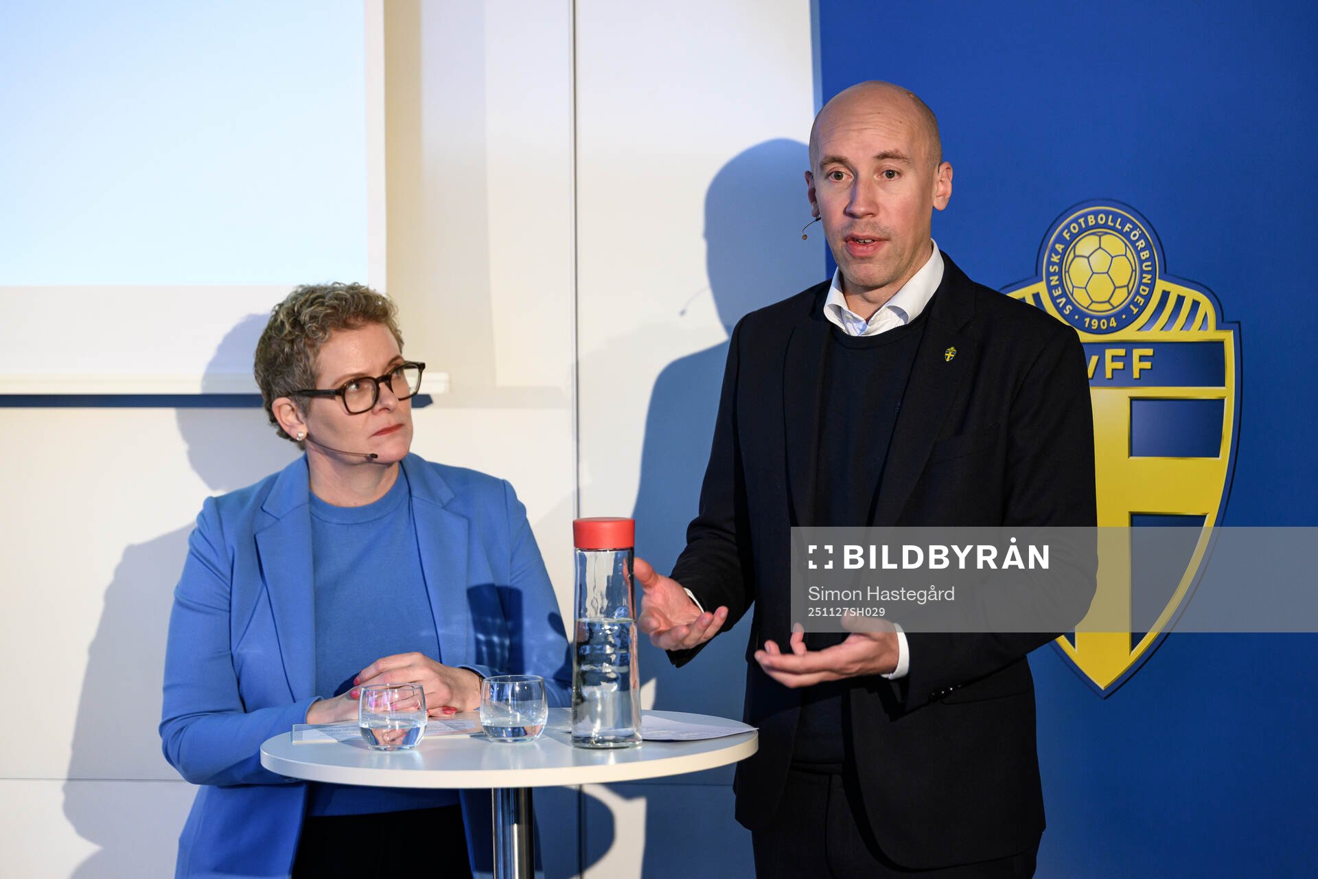 s ordförande Simon Åström
