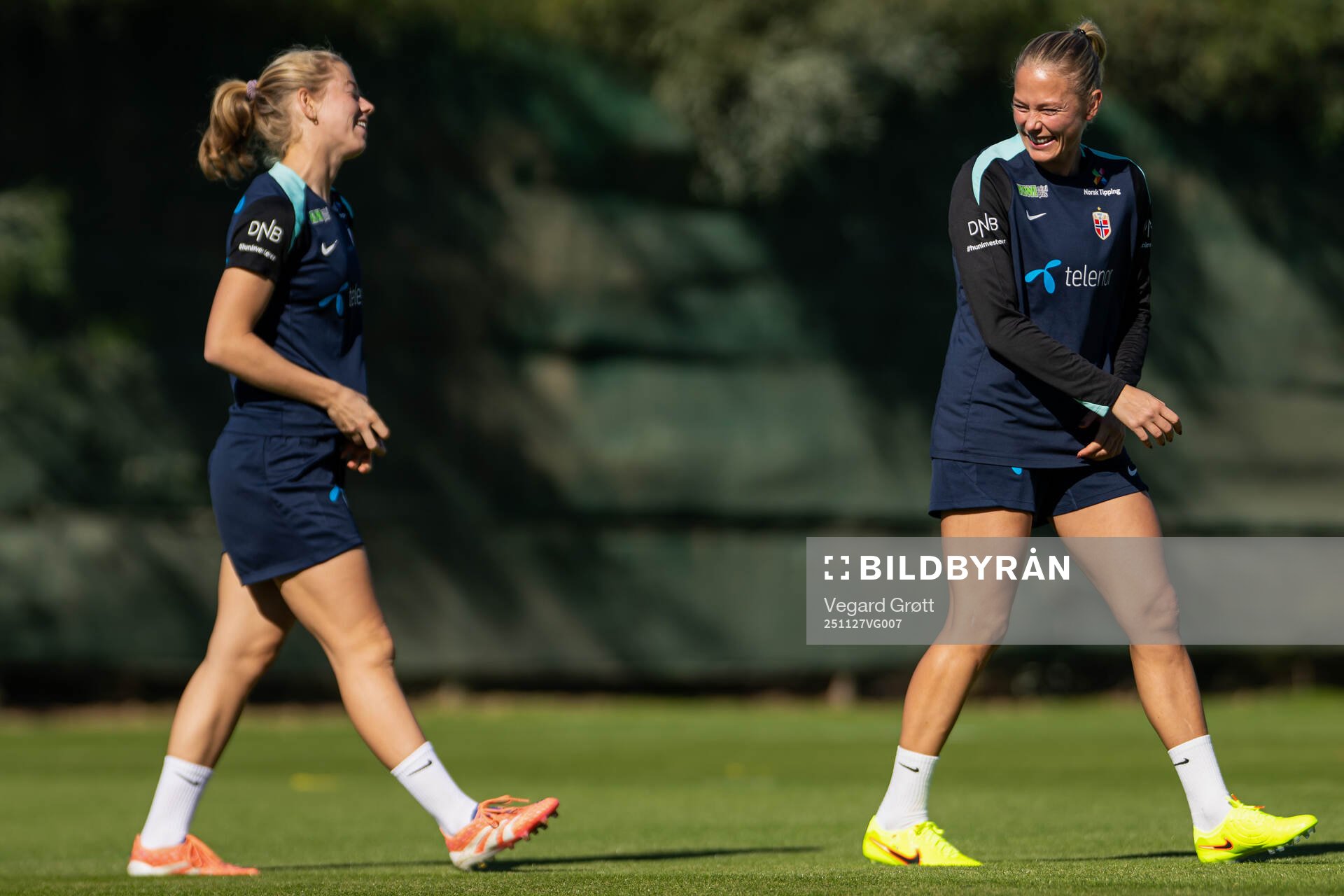 Justine Kielland and Guro Bergsvand of the Norwegian