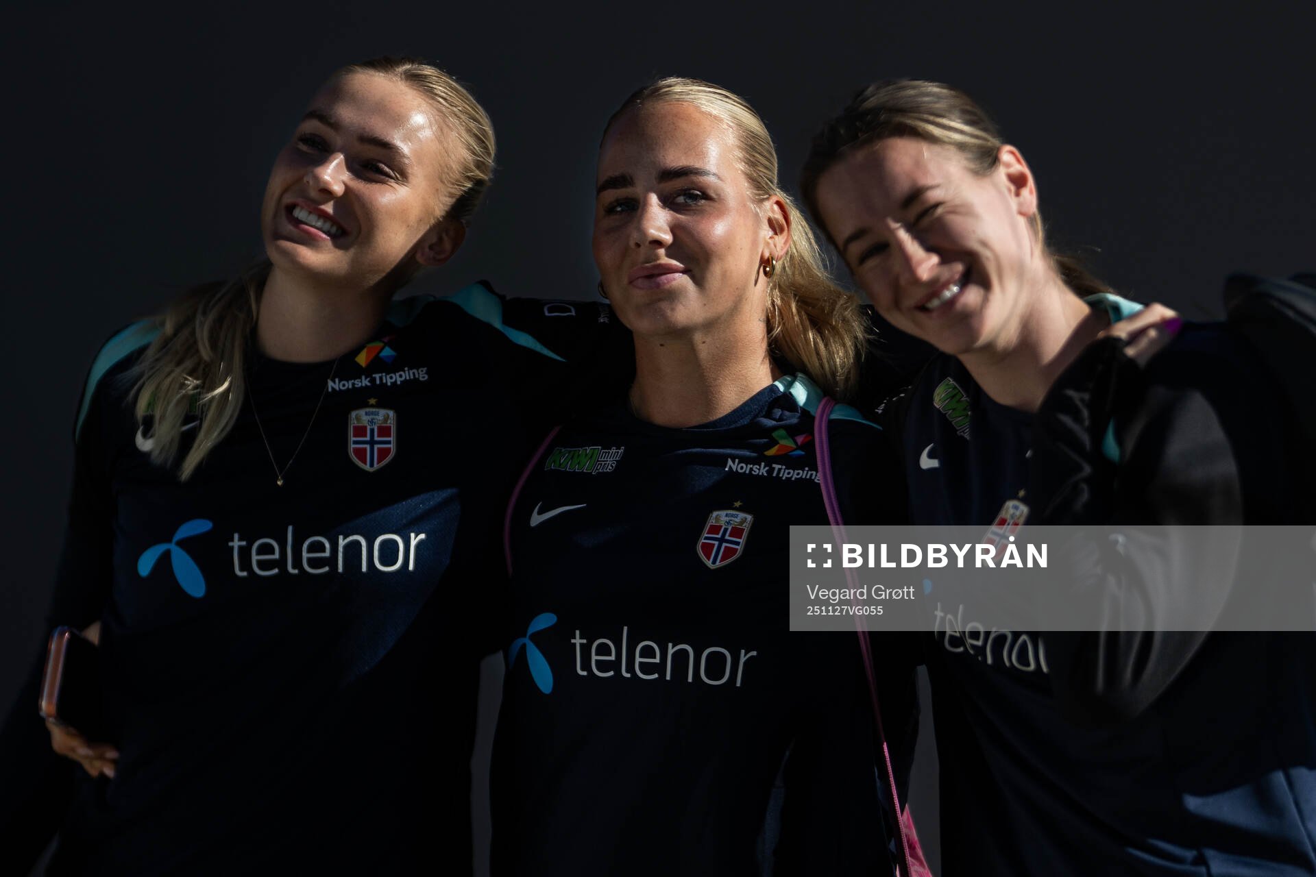 Goalkeeper Selma Panengstuen, Cathinka Tandberg and