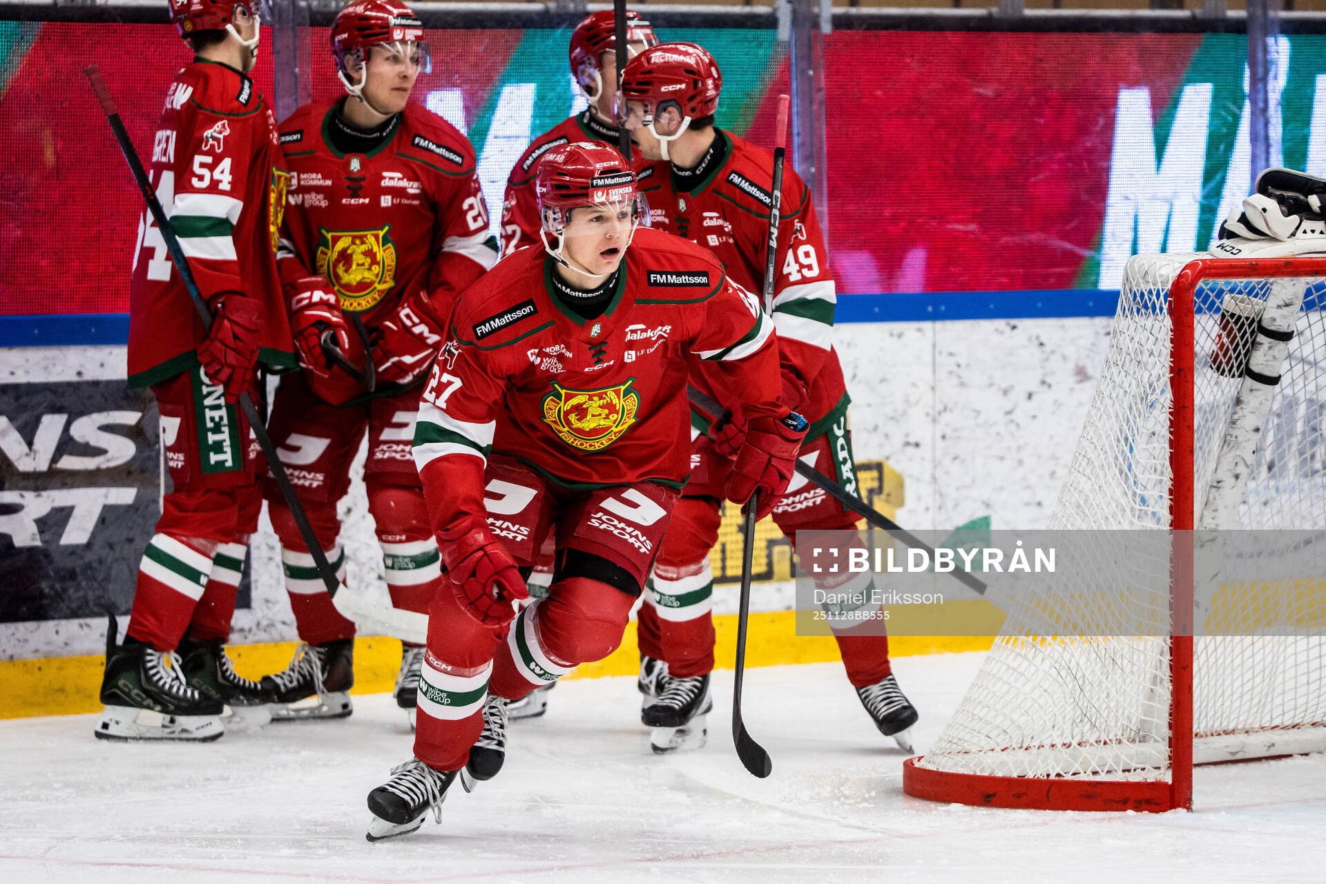 Moras Hampus Larsson jublar