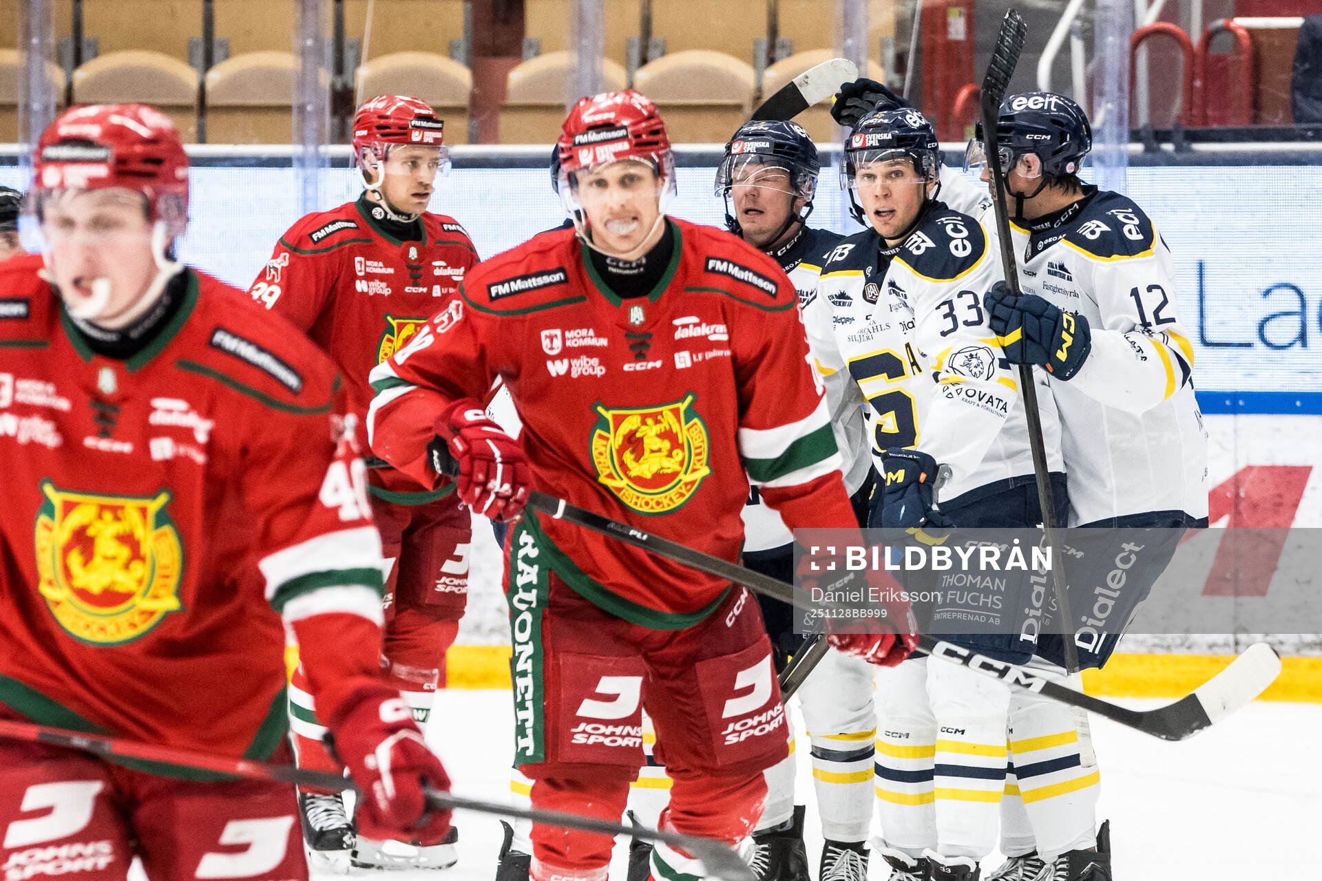 Södertäljes Måns Lindbäck jublar
