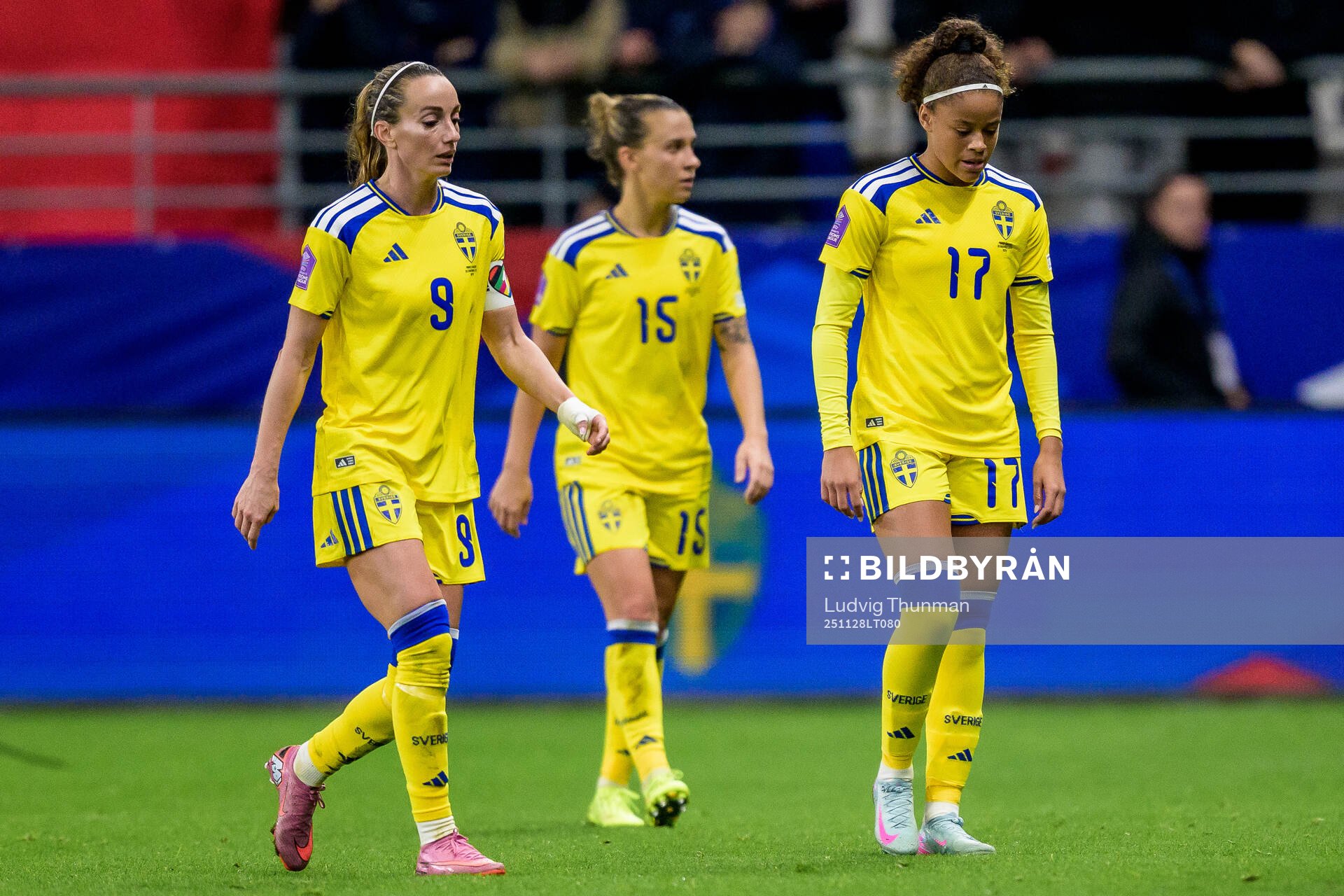 Kosovare Asllani, Julia Zigiotti Olme and Felicia Schröder