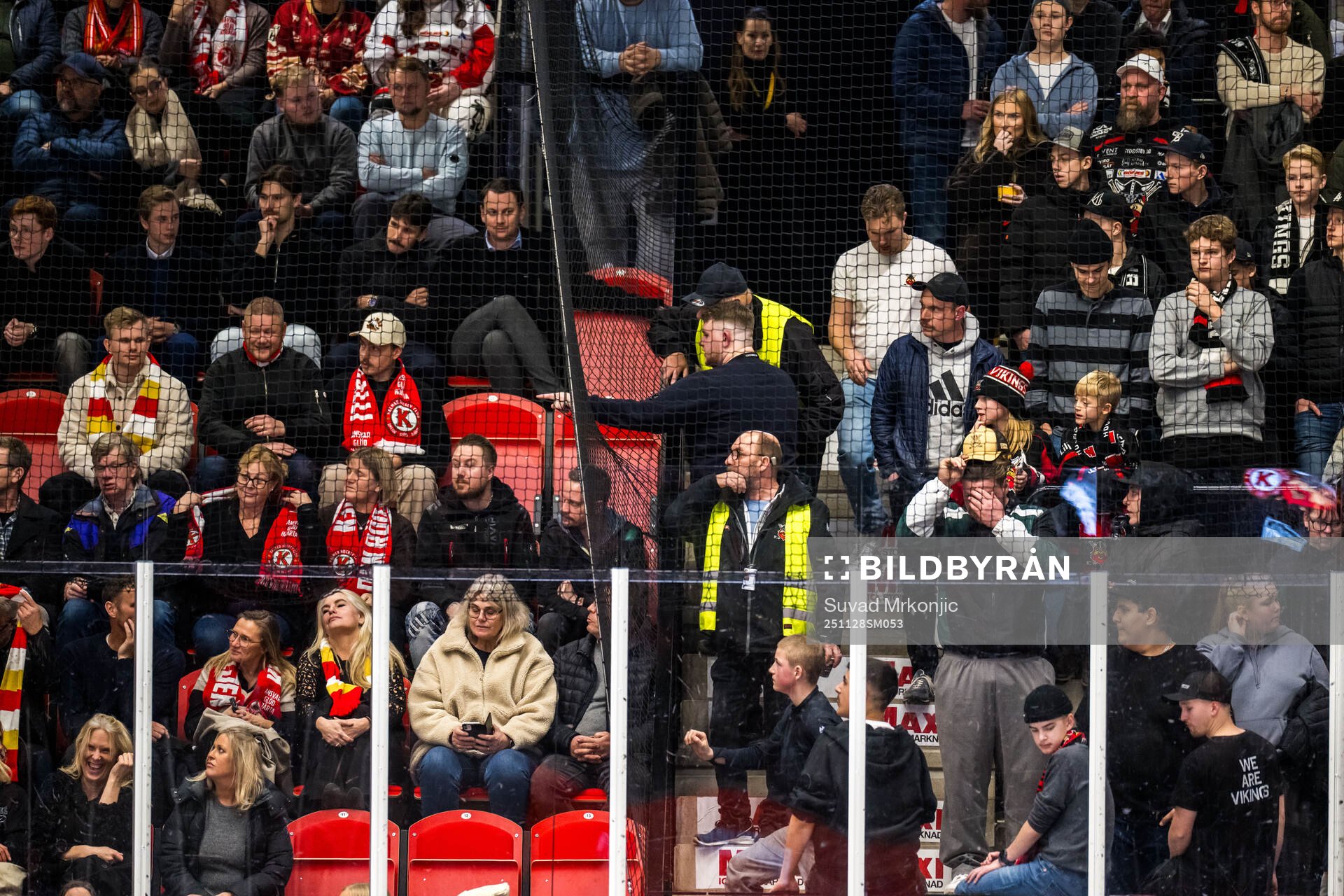 Oroligt på läktaren