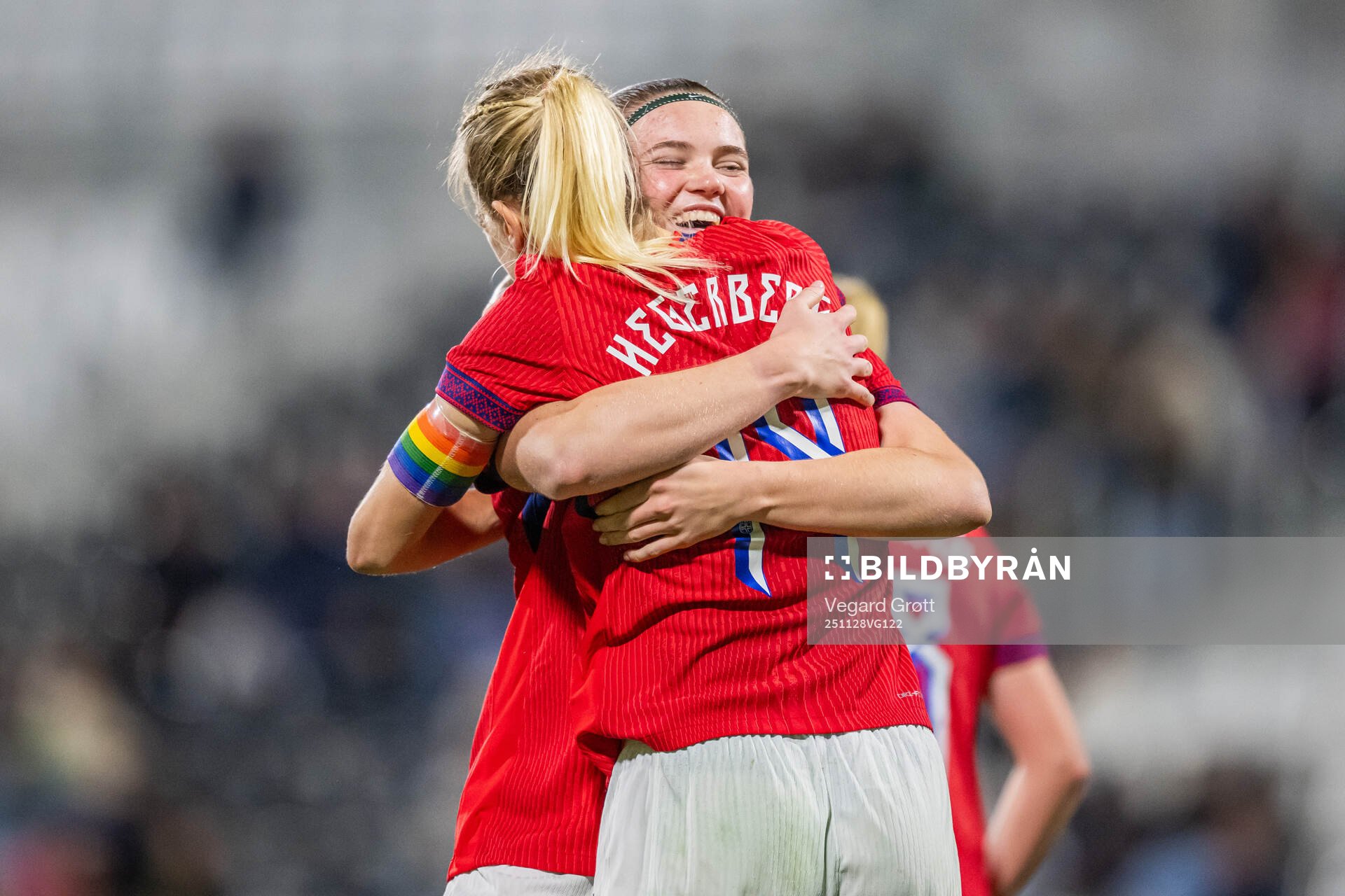 Signe Gaupset of Norway celebrates with teammate Ada
