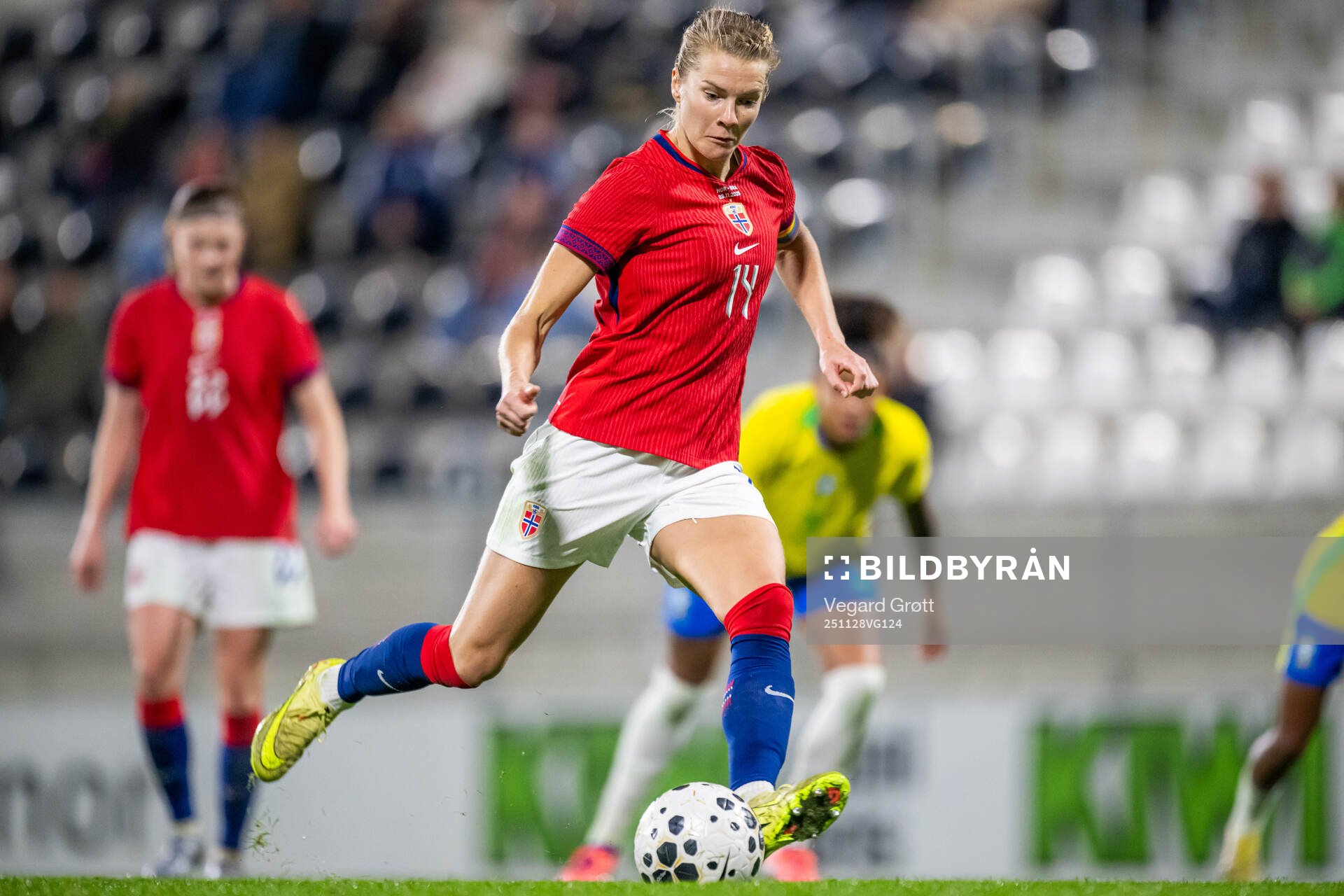Ada Hegerberg of Norway scores the 3-1 goal