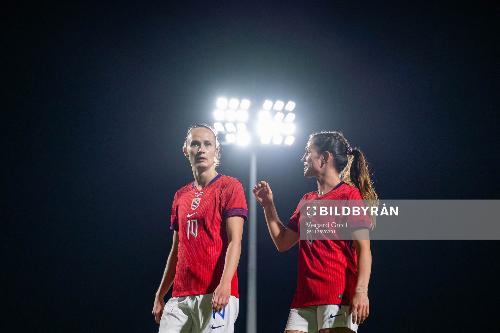 Caroline Graham Hansen and Tuva Hansen of Norway
